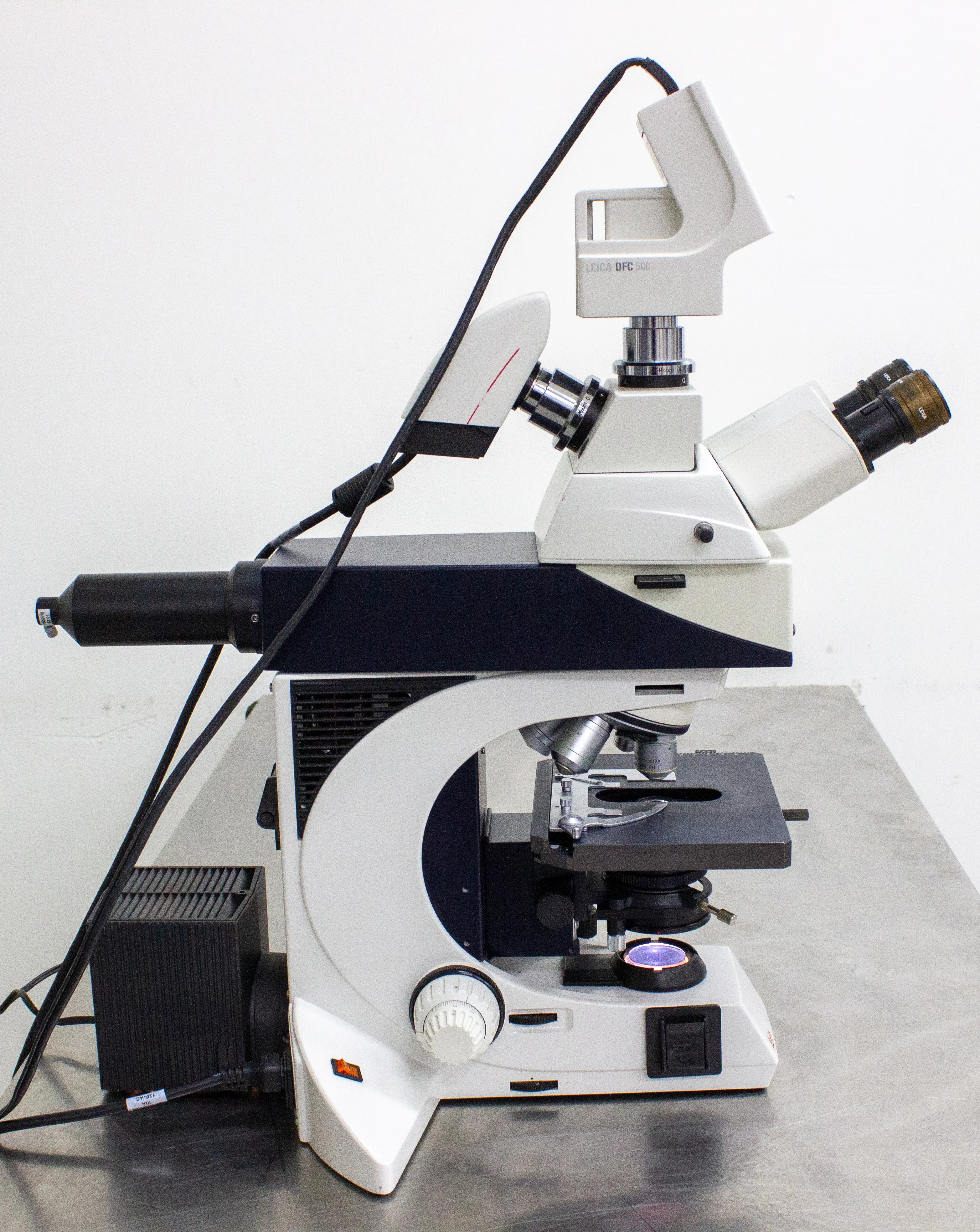 Leica DMLB 100S Microscope w/ DFC365 FX & DFC500 Camera