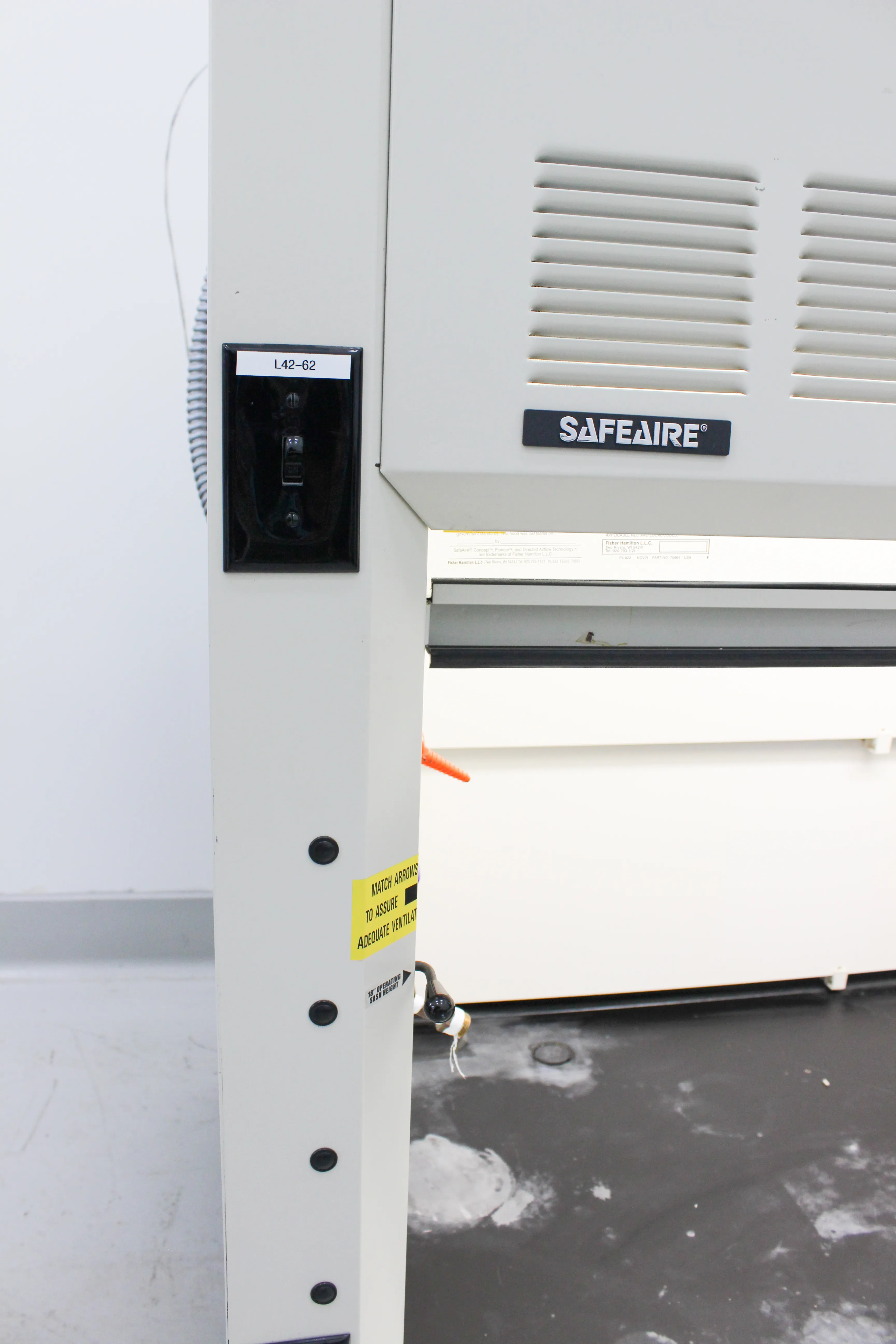 Fisher Hamilton Safeaire Fume Hood