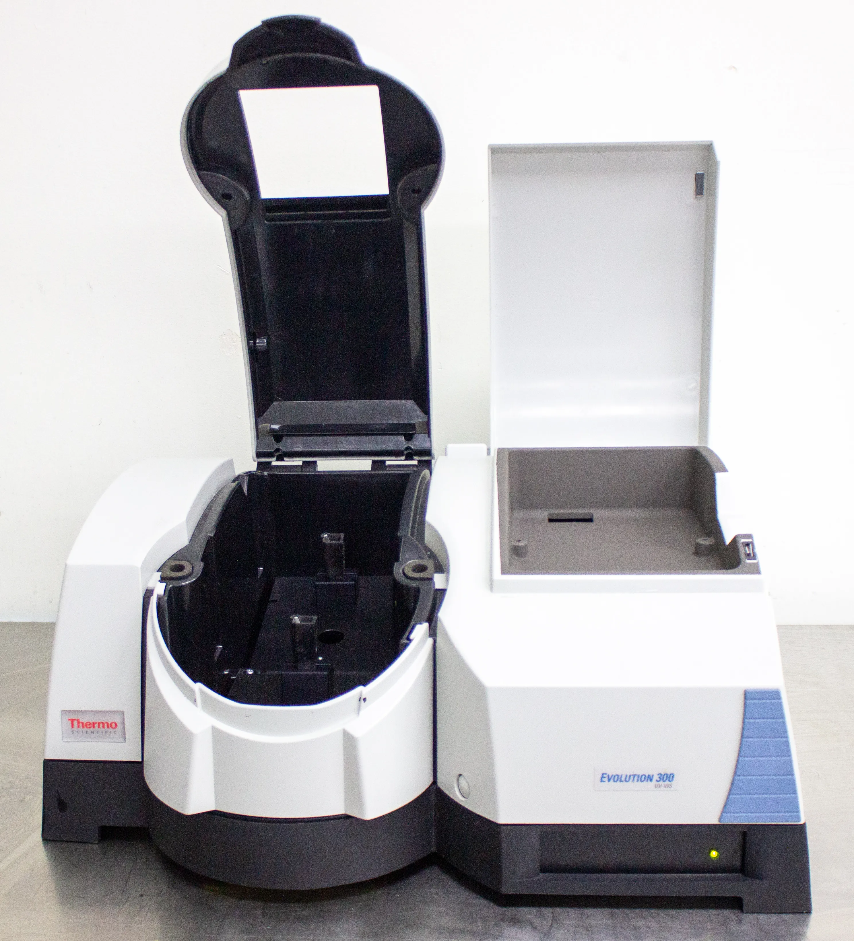 Thermo Evolution 300 UV-VIS Spectrophotometer Model EVO300 PC