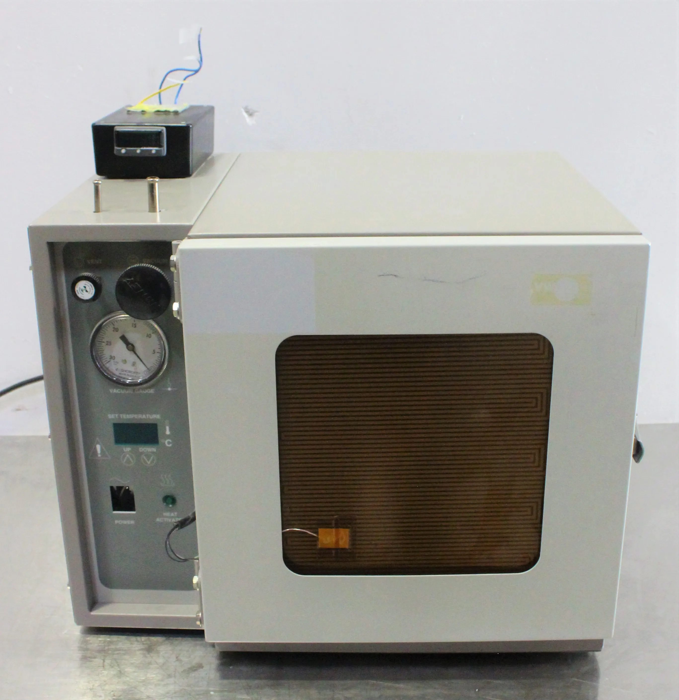 VWR 1415M Vacuum Oven