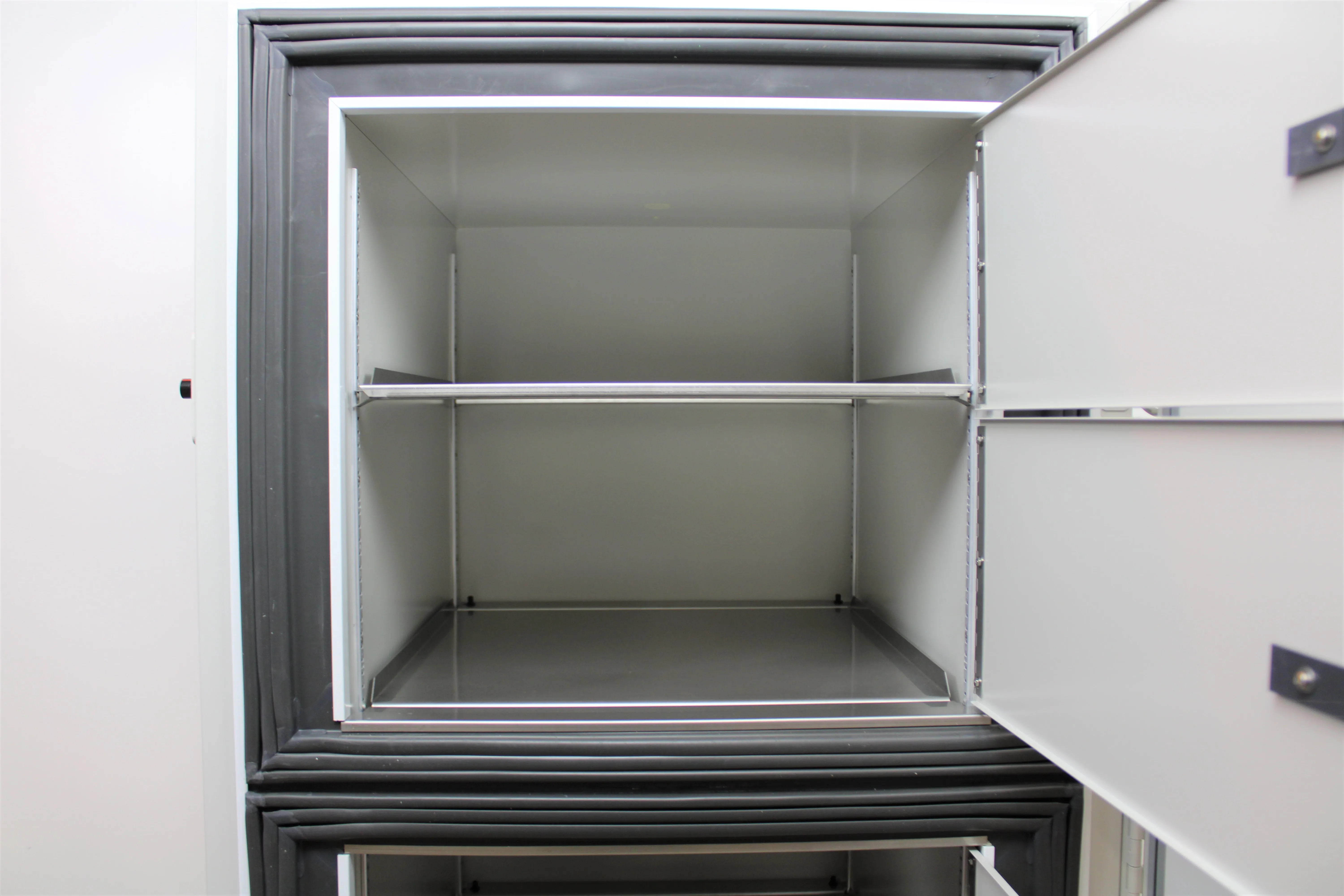 Thermo Fisher Scientific Forma 900 Series Double-Door Upright Freezer - Used - Fair Condition