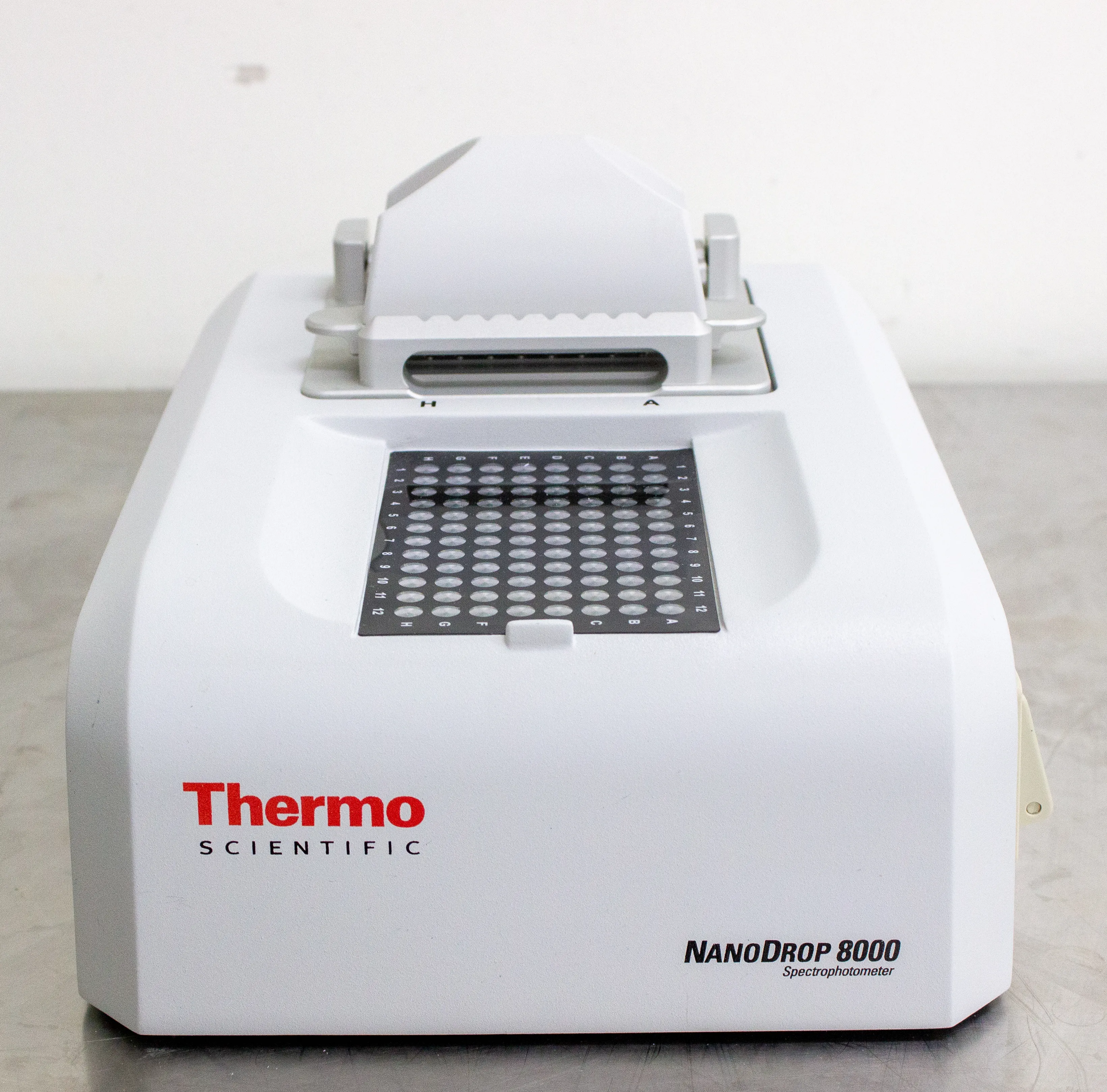 Thermo NanoDrop 8000 UV-Vis Spectrophotometer