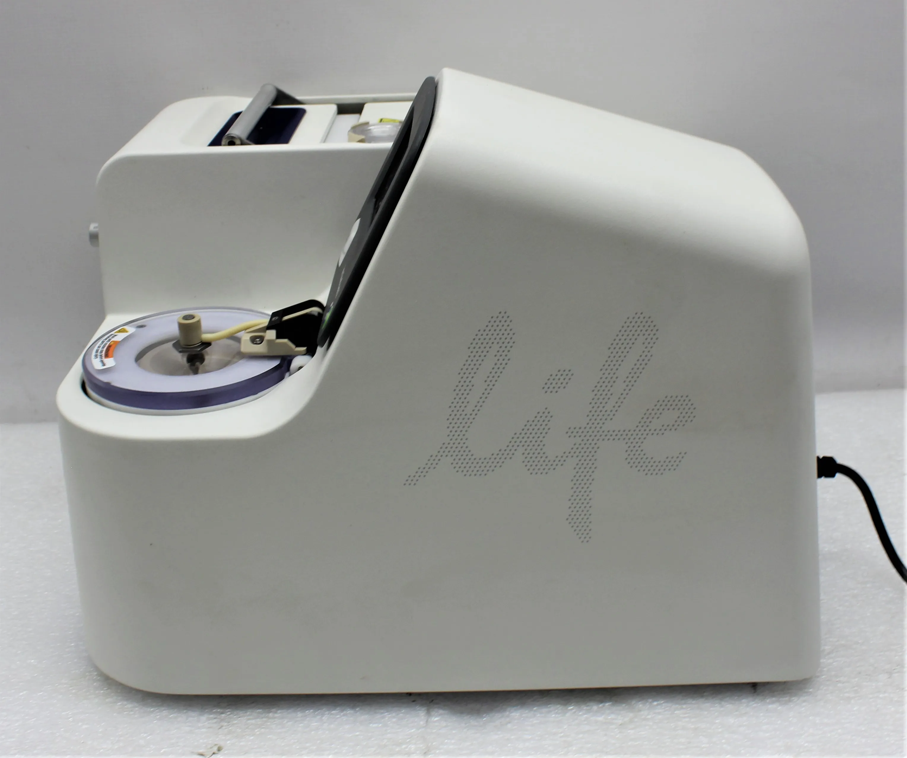 Life Technologies Ion OneTouch 2 Instrument INS1005527 DNA Synthesizer