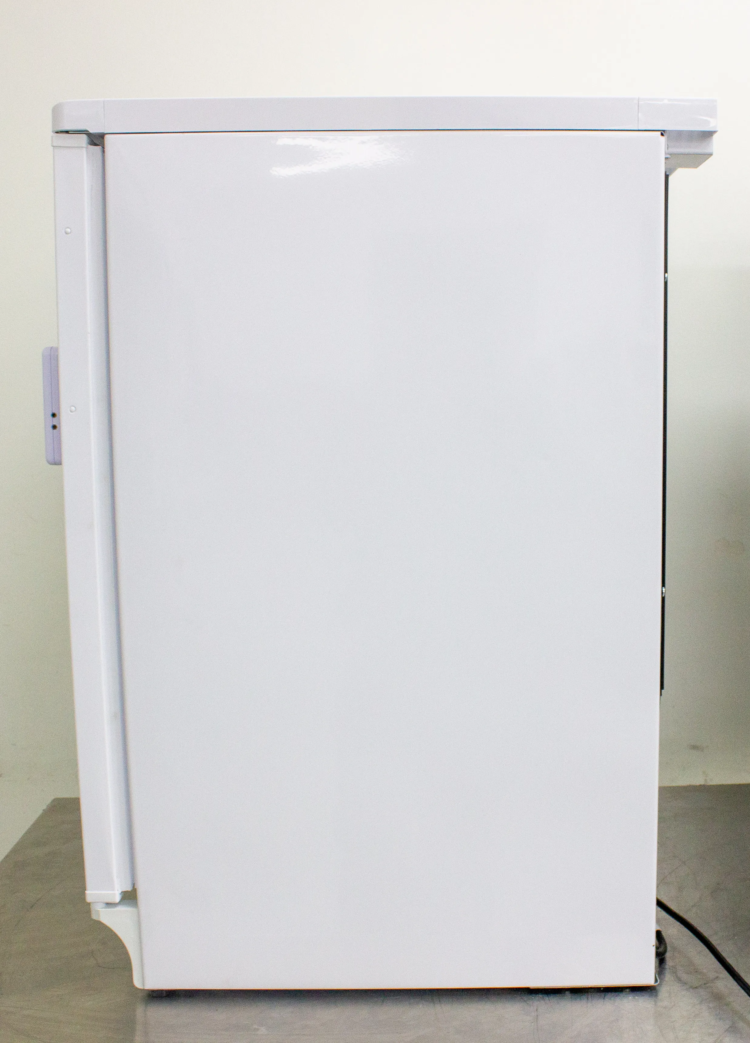 Thermo Scientific TSV Value Undercounter Refrigerator Model GTTSV05RPSA