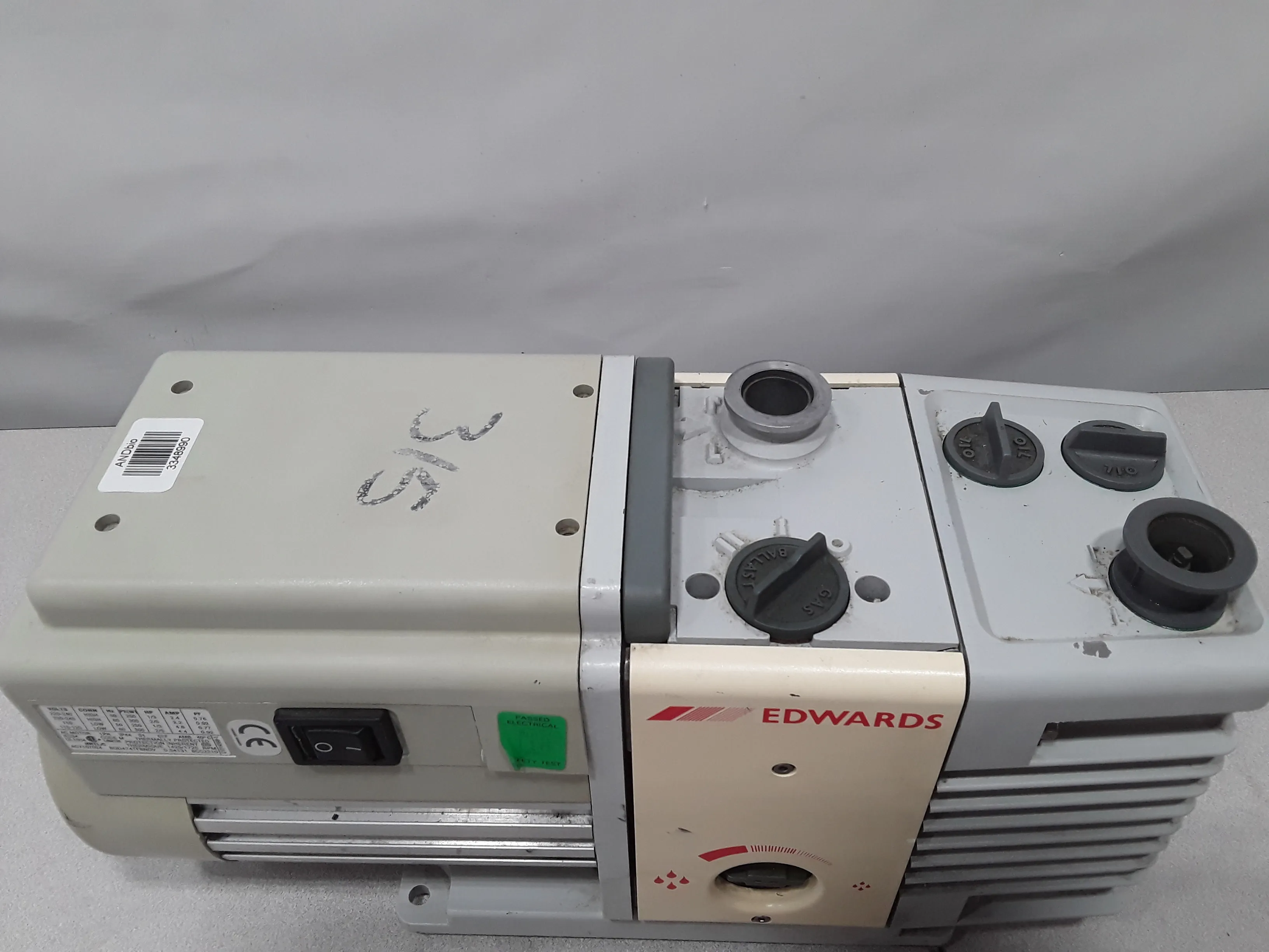 Edwards RV3 Vacuum Pump