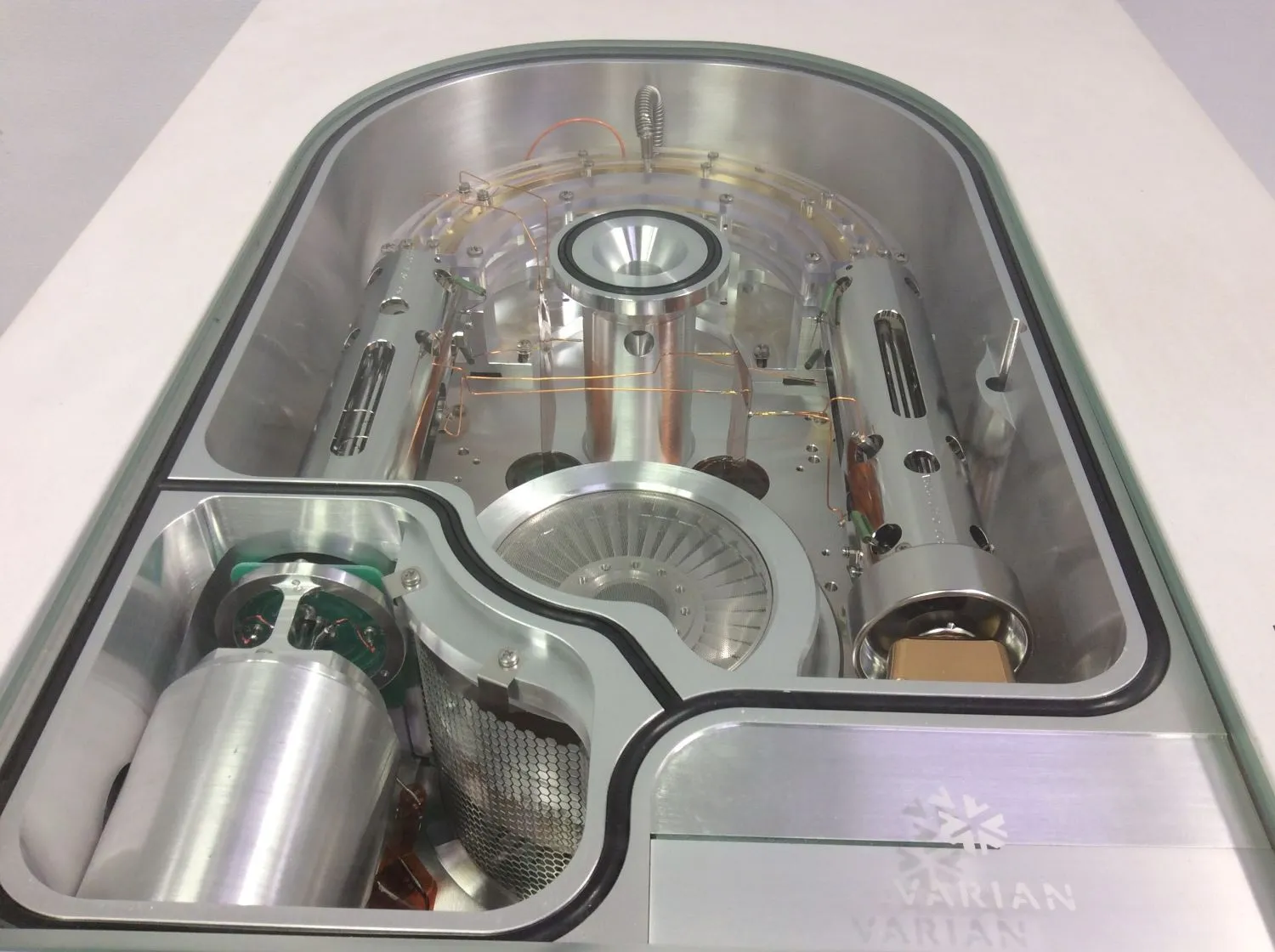 Varian 320-MS TQ Mass Spectrometer Triple Quadrupole