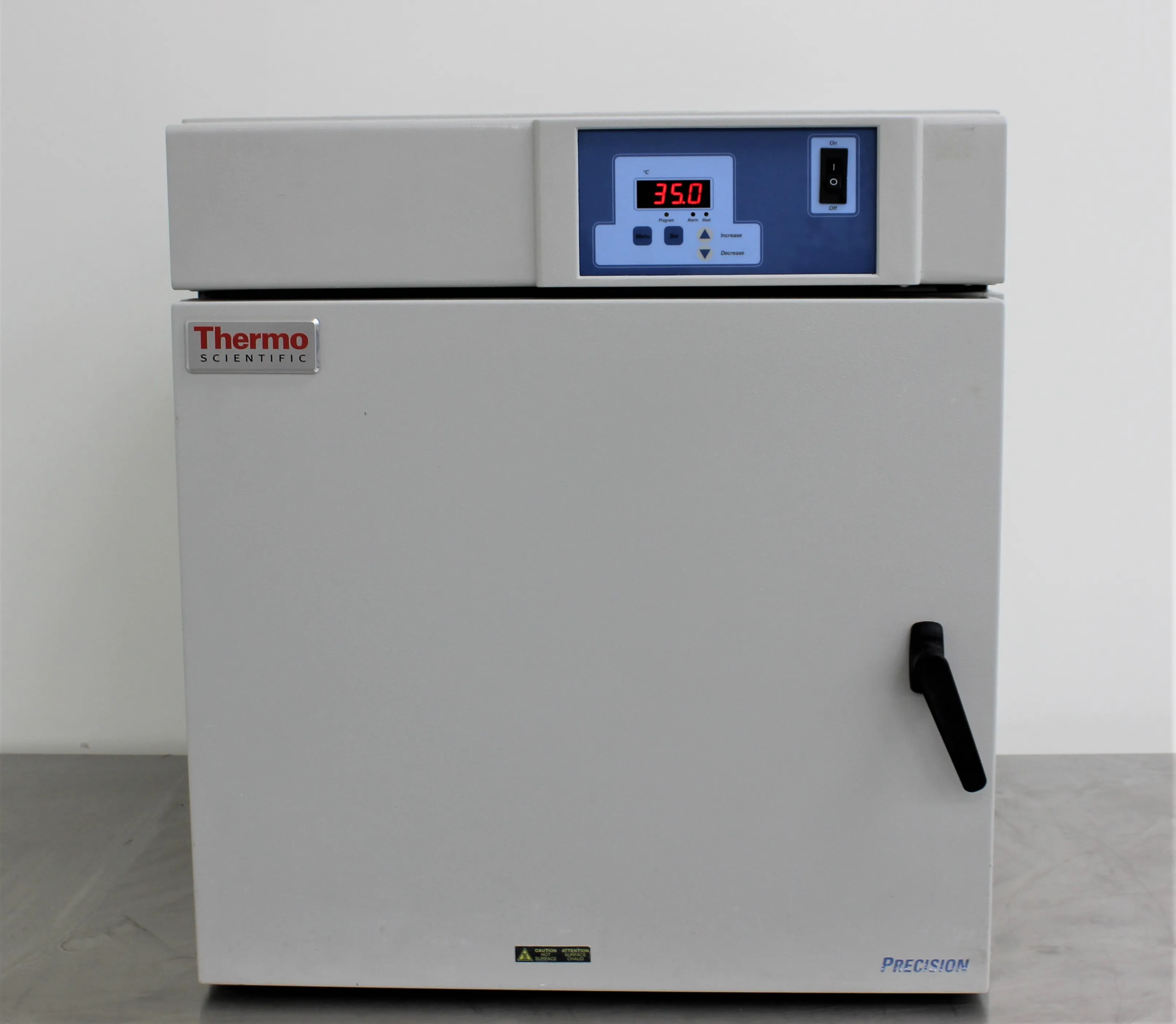 Thermo Scientific I600D Incubator