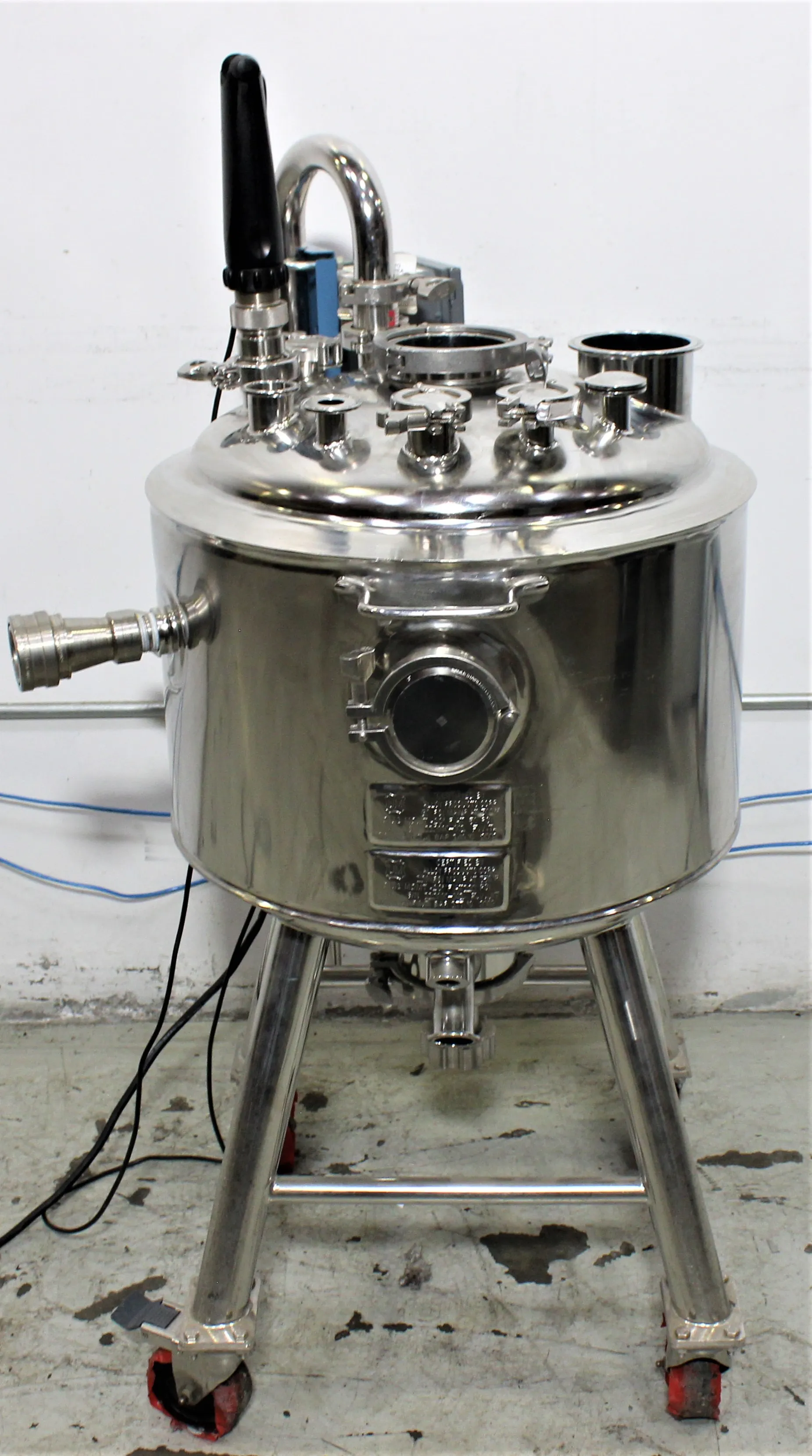 Alloy Products Corp 316L Tank - Used Chemistry Equipment