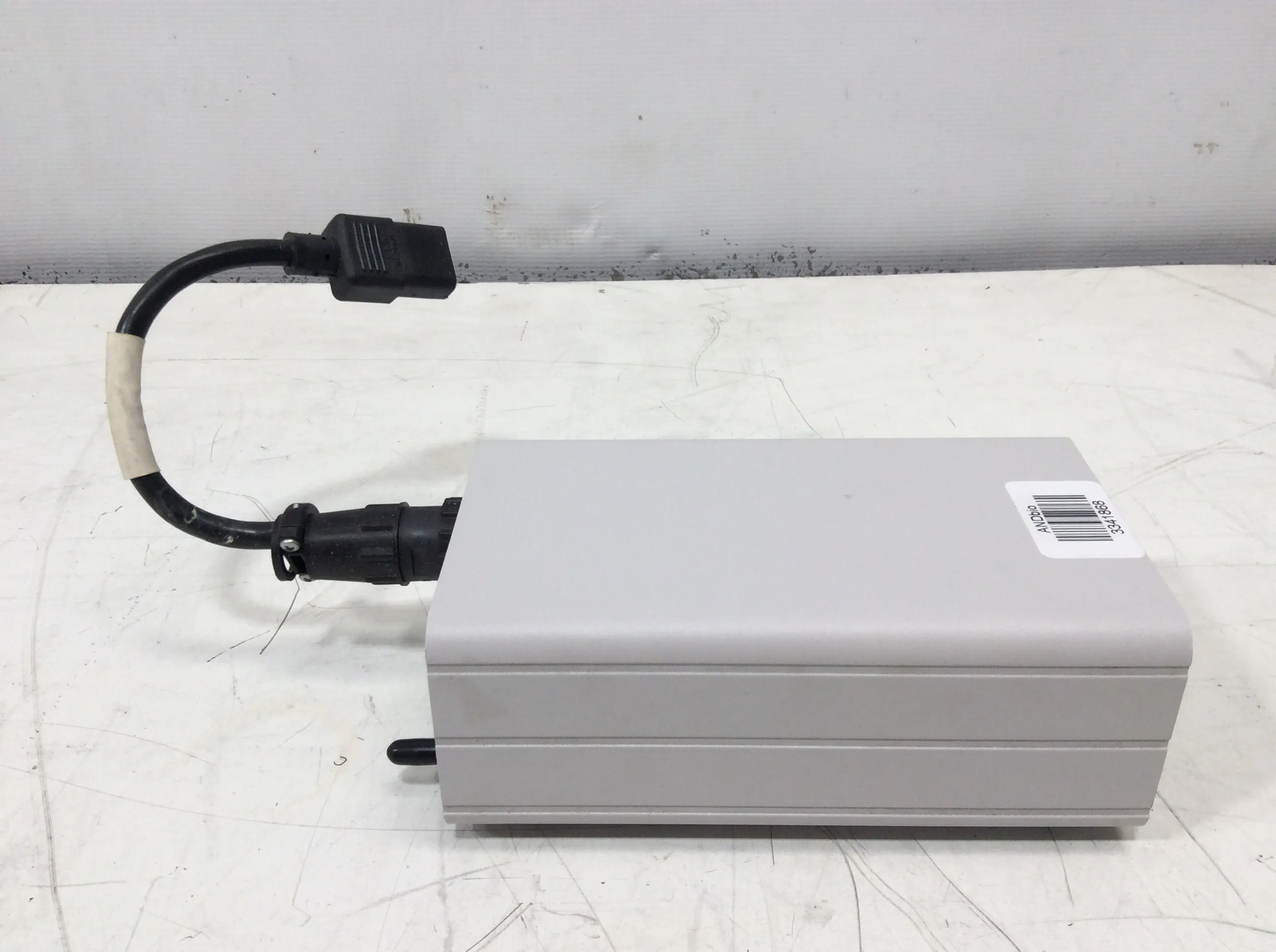 Hewlett Packard 59864B Ionization Gauge Controller