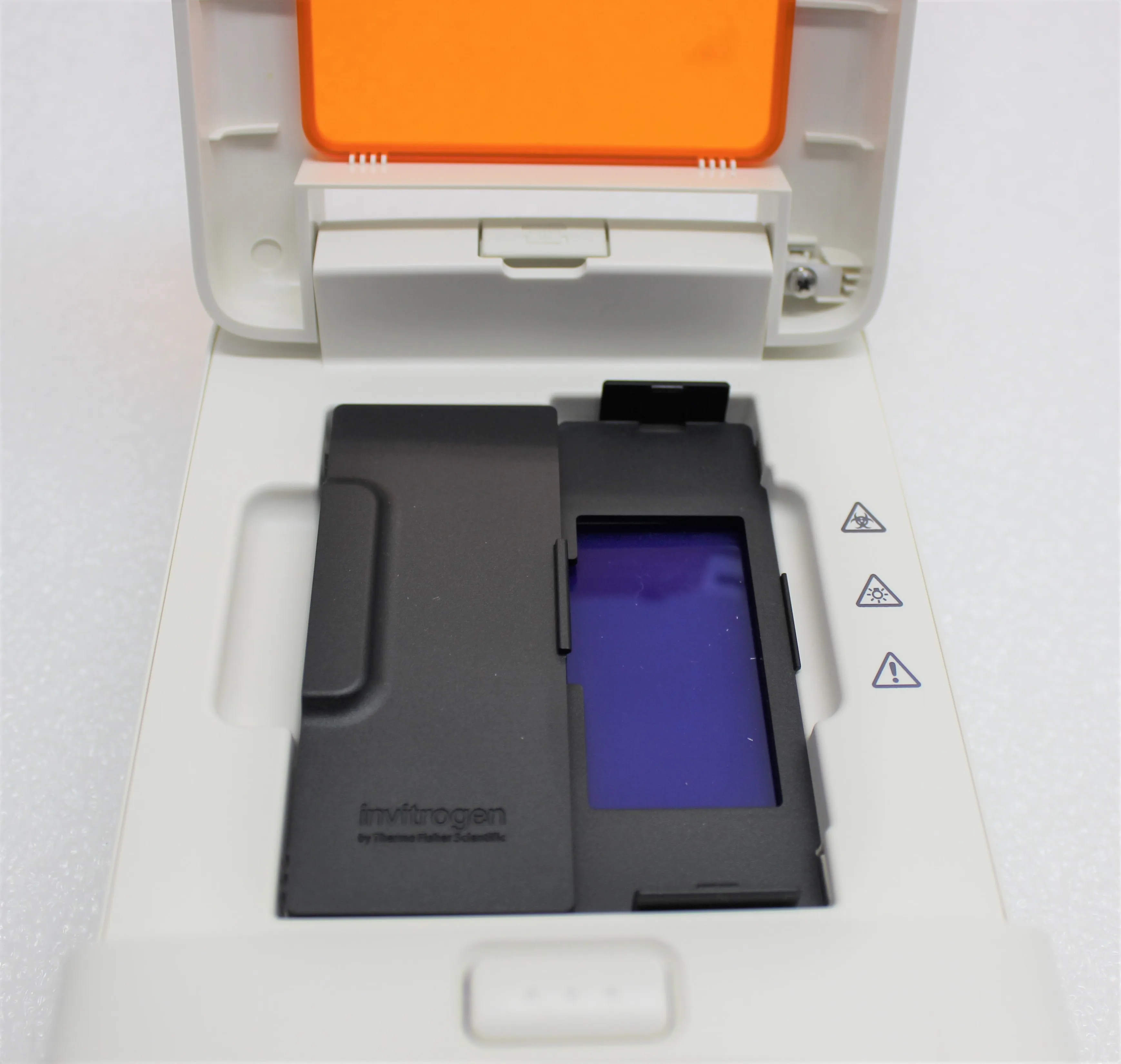 Invitrogen E-Gel Power Snap Electrophoresis Device G8100