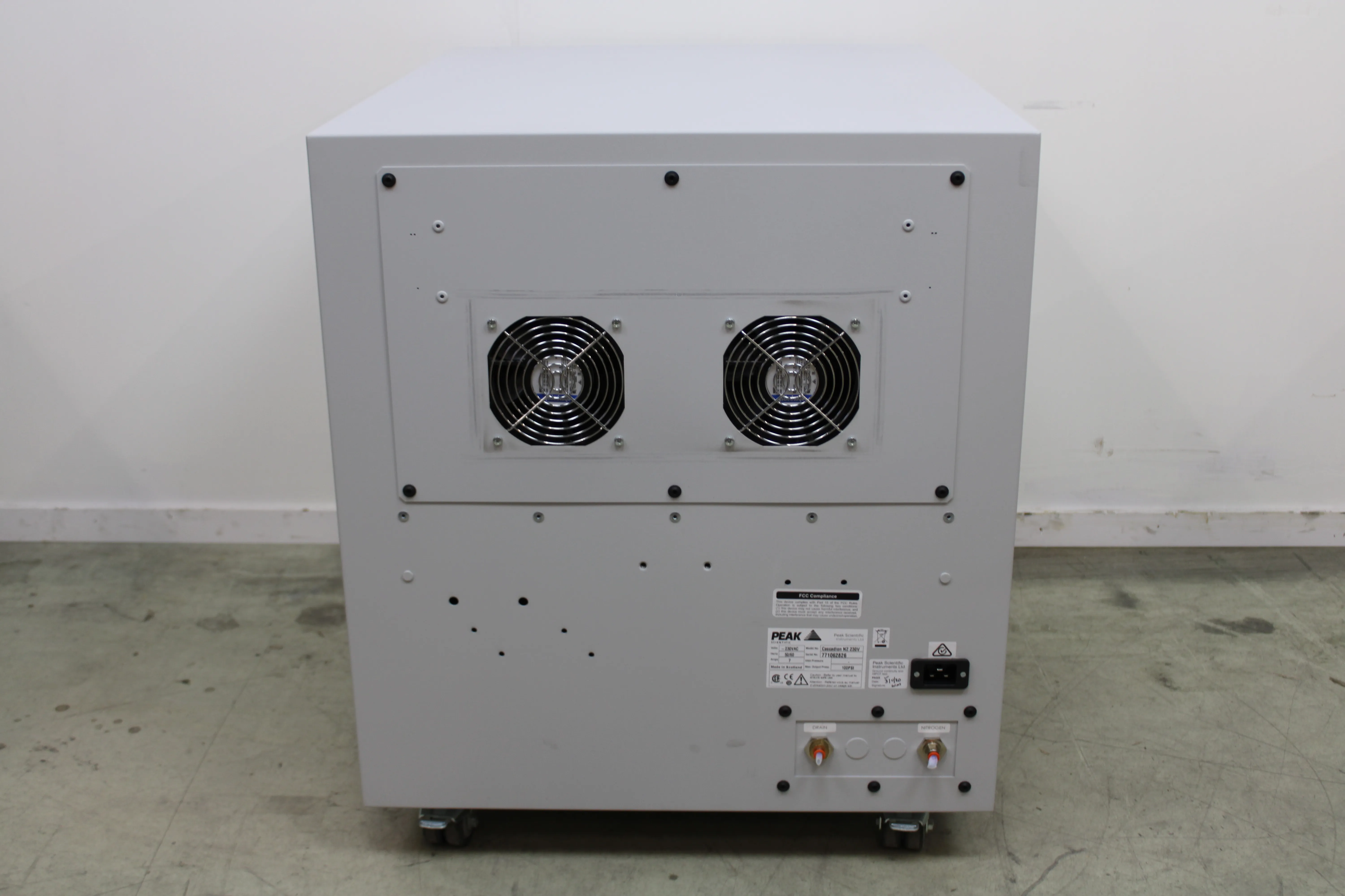 Peak Scientific N2 Gas Generator (Cascadion N2, 230V, 100 PSI) - Multiple Units Available