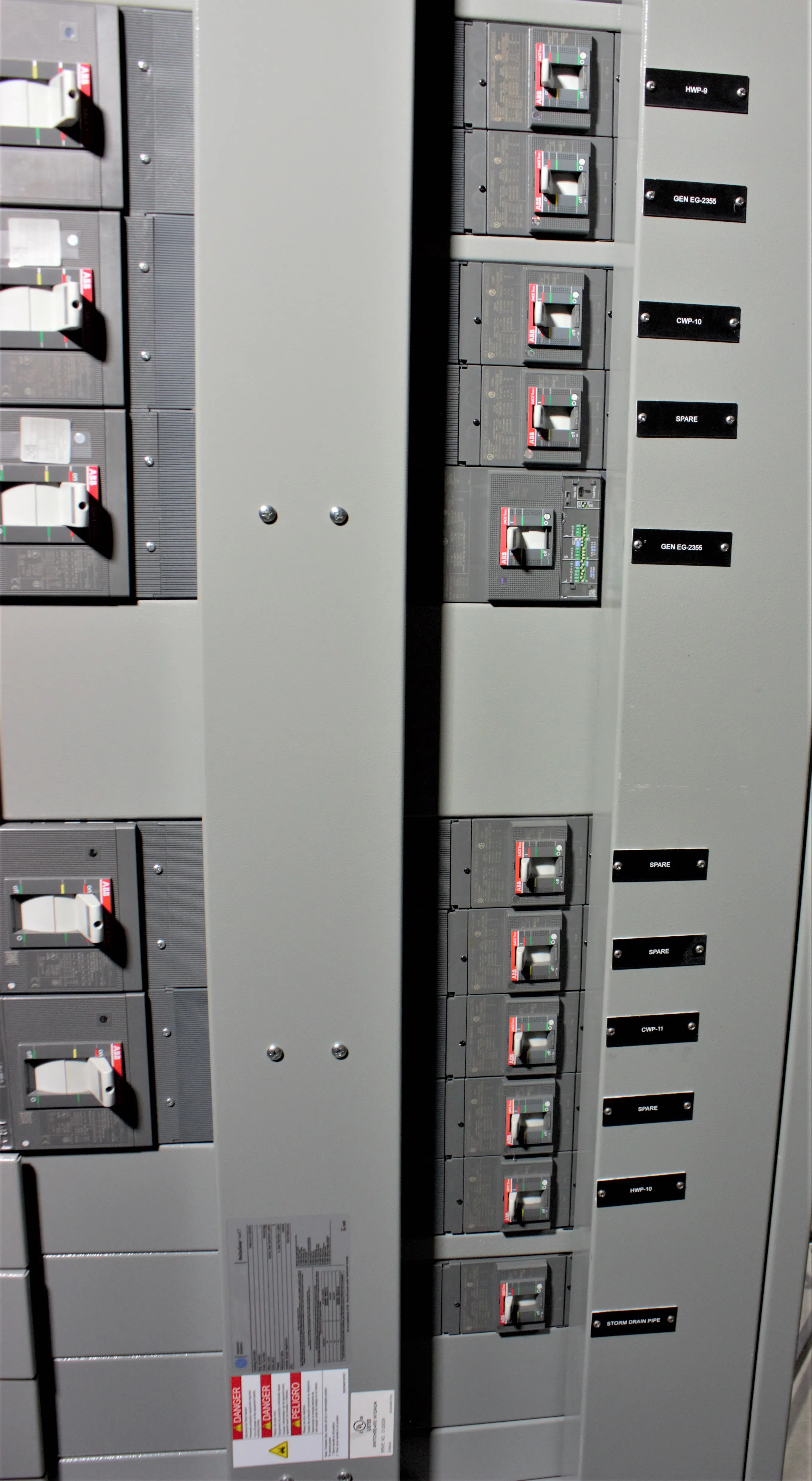 ABB ReliaGear neXT 600V Power Panel with TMAX XT Circuit Breakers - Class 4 - As-Is Used