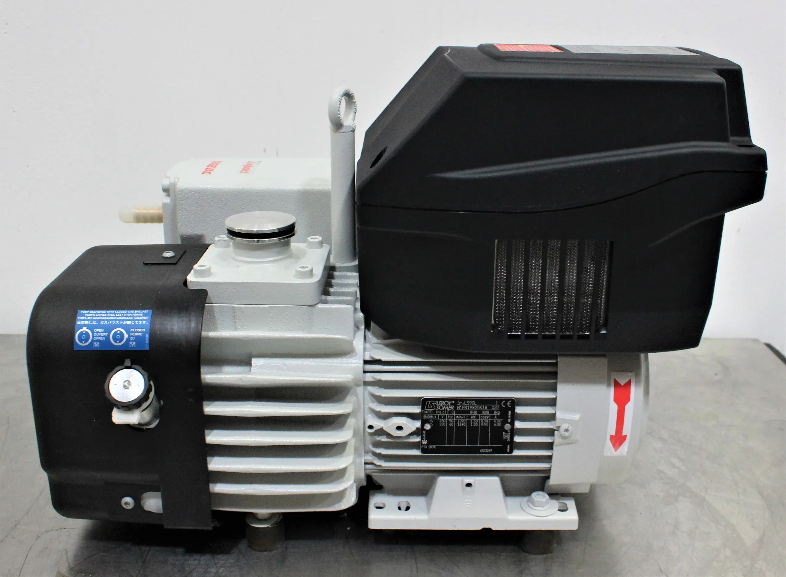 Leybold Sogevac SV65 BI FC Vacuum Pump