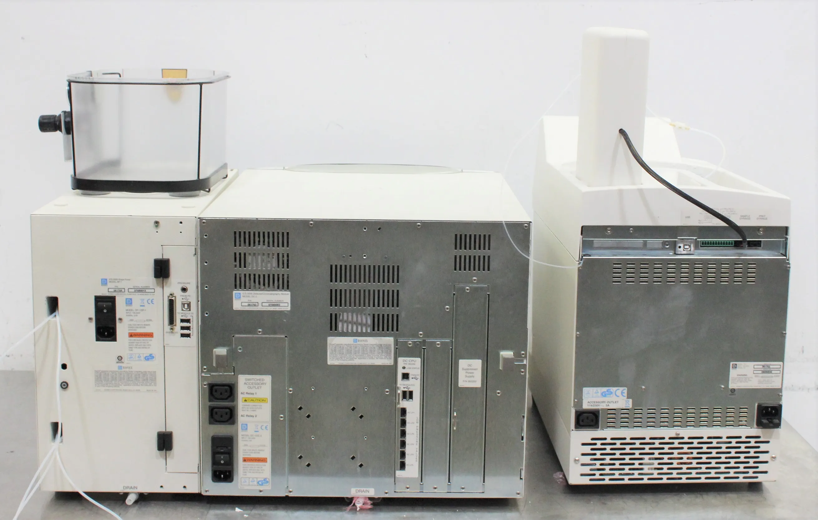 Dionex ICS-3000 HPLC System with AS-1 Autosampler, DC-2 Detector, and DP-1/SP-1 Pump