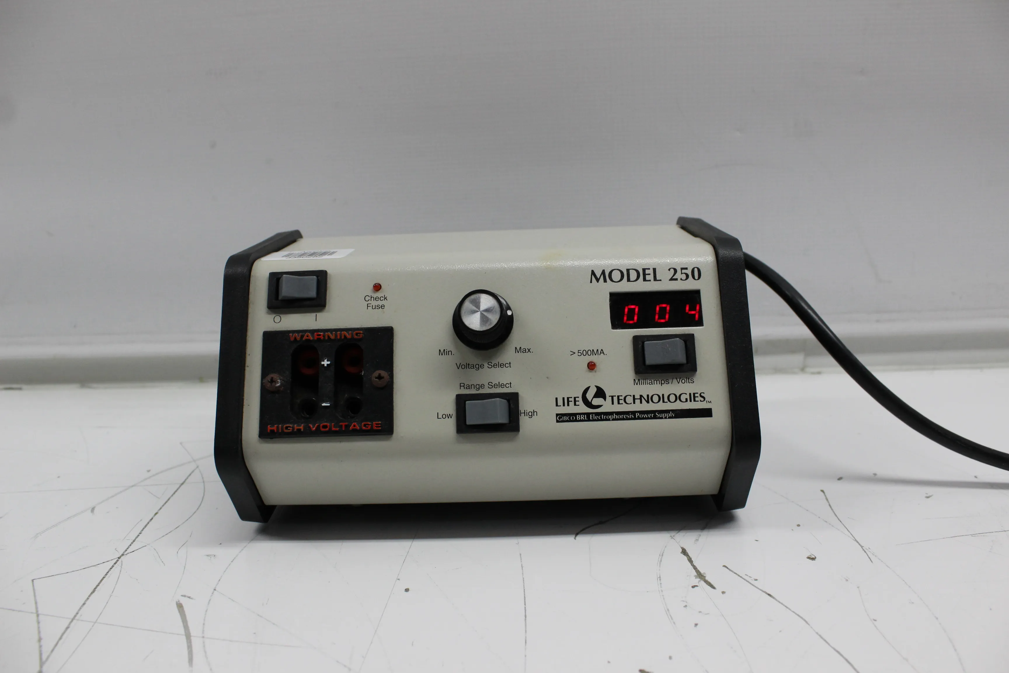 Life Technologies 250 Electrophoresis Power Supply - Model 250