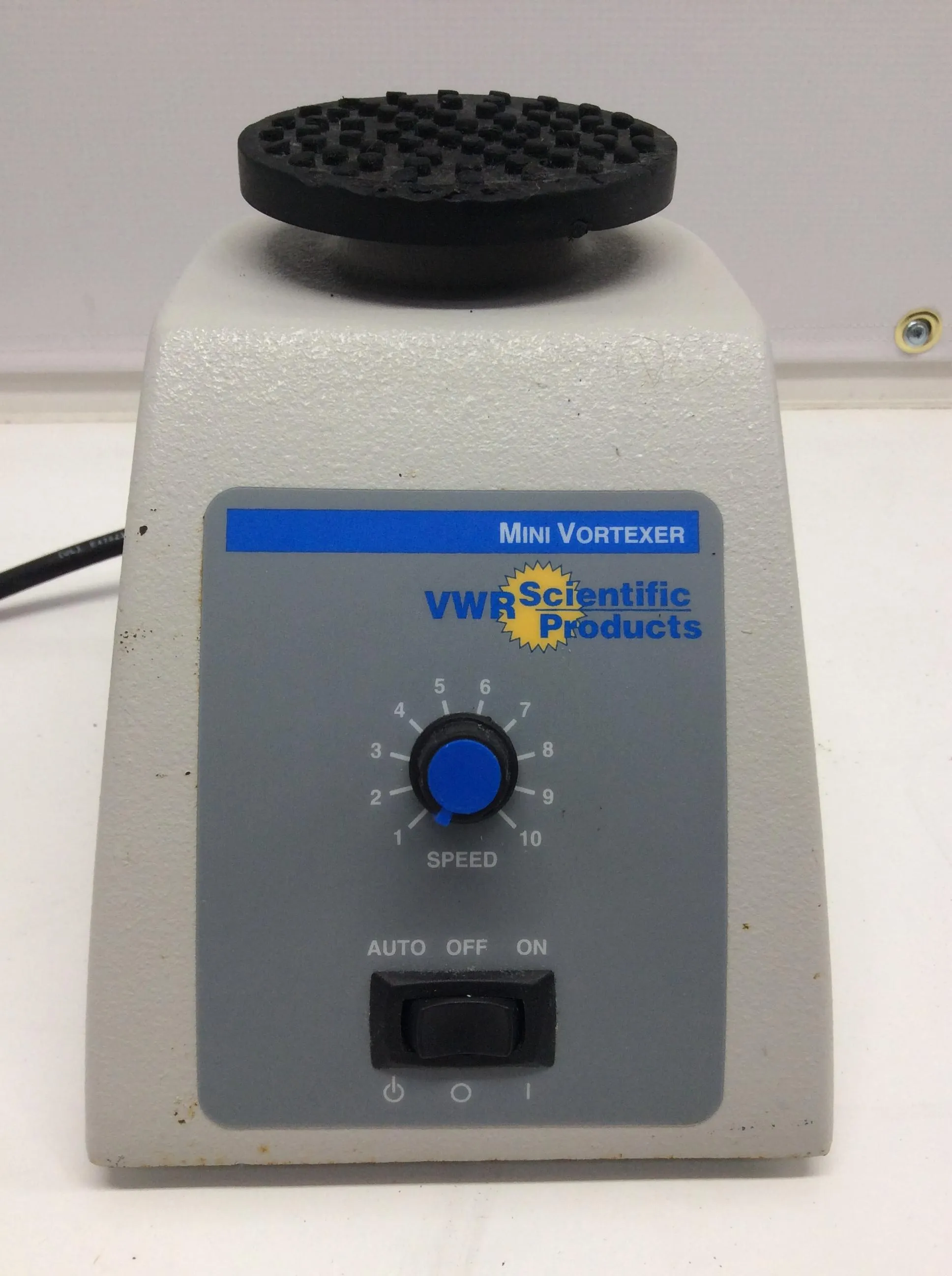 VWR Analog Vortex Mixer VM-3000