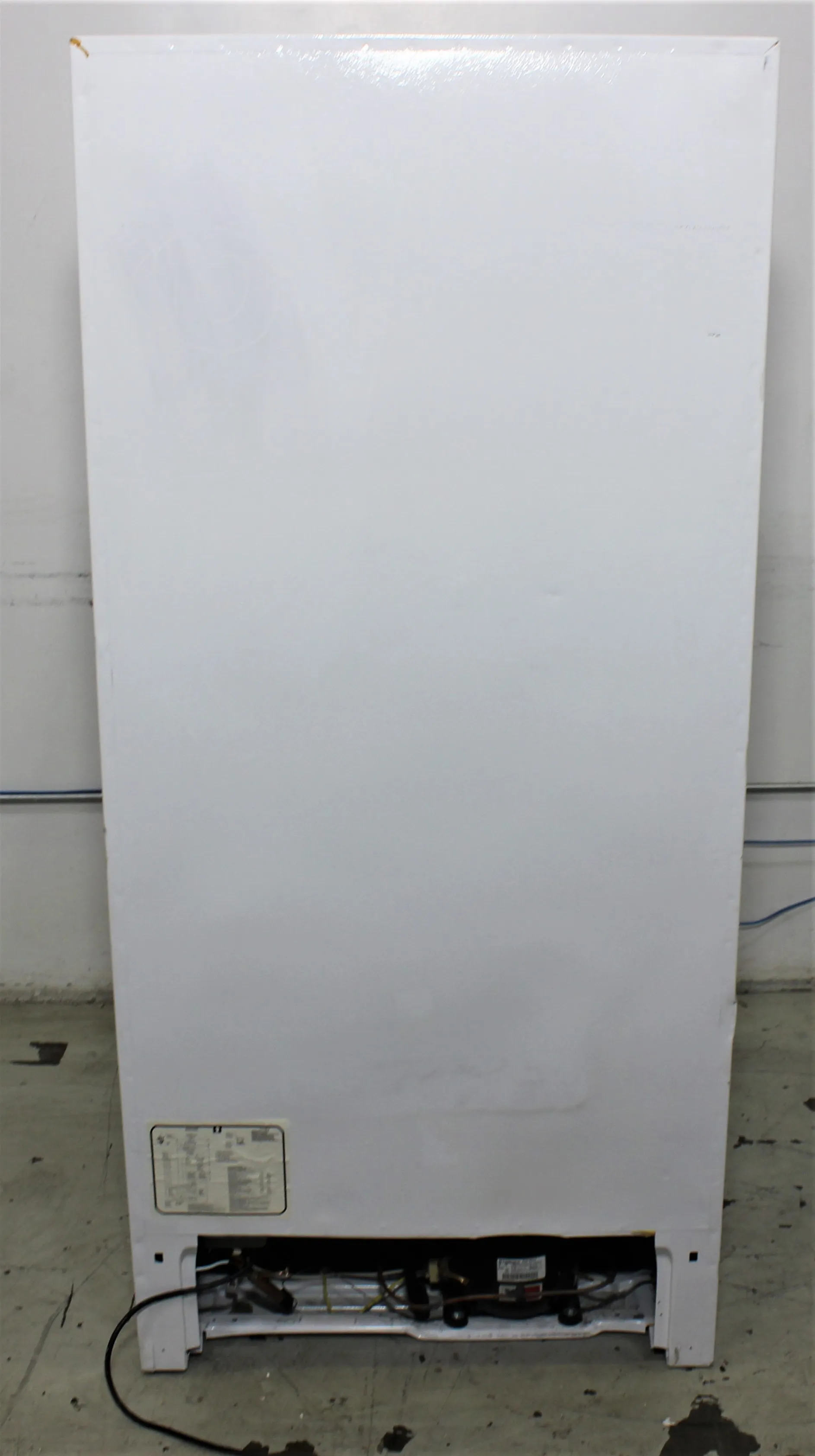 Kenmore Elite Upright Freezer Model 253.26082101 - Used Lab Equipment