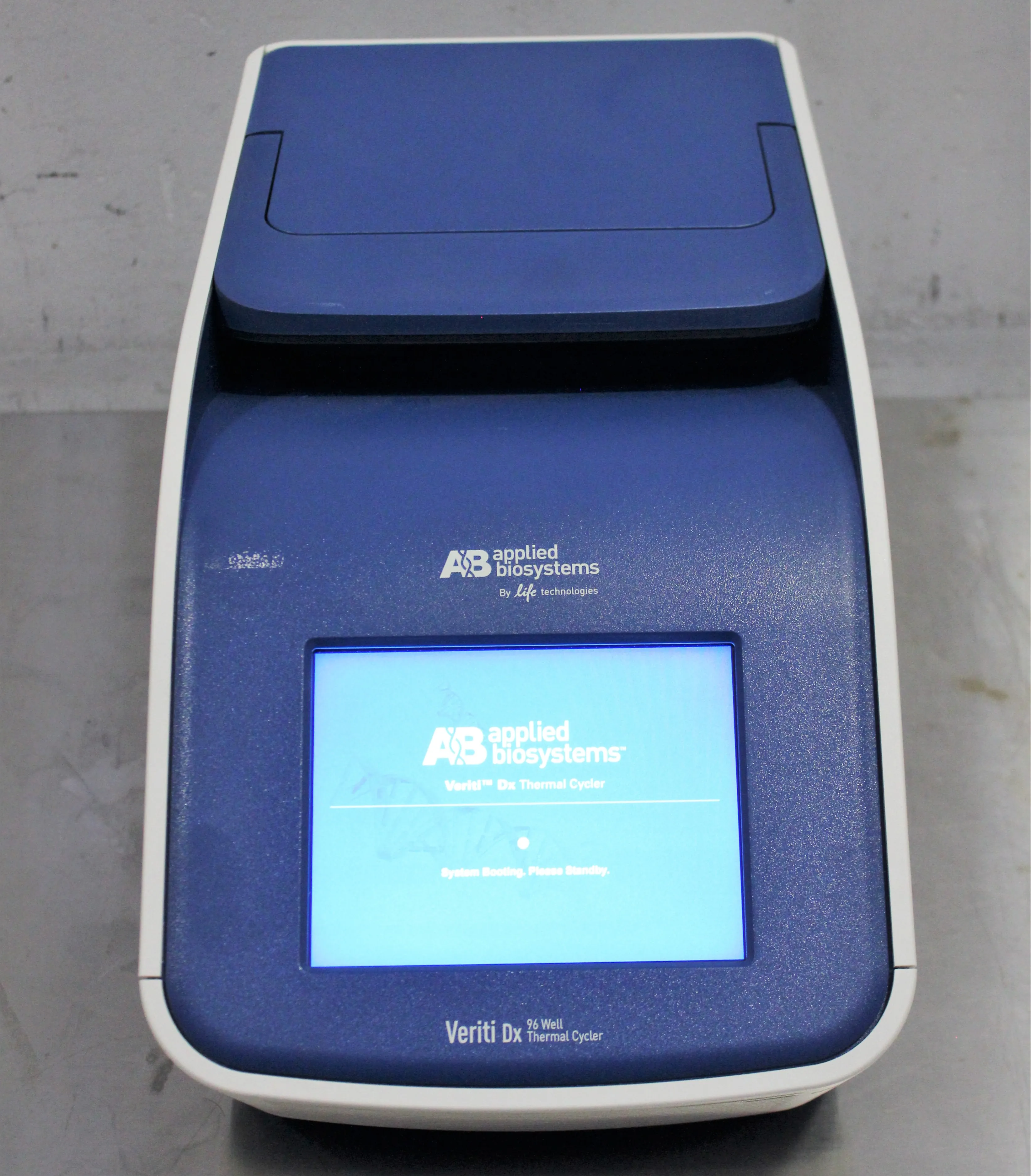 Applied Biosystems Veriti Dx 96-Well Thermal Cycler PCR System