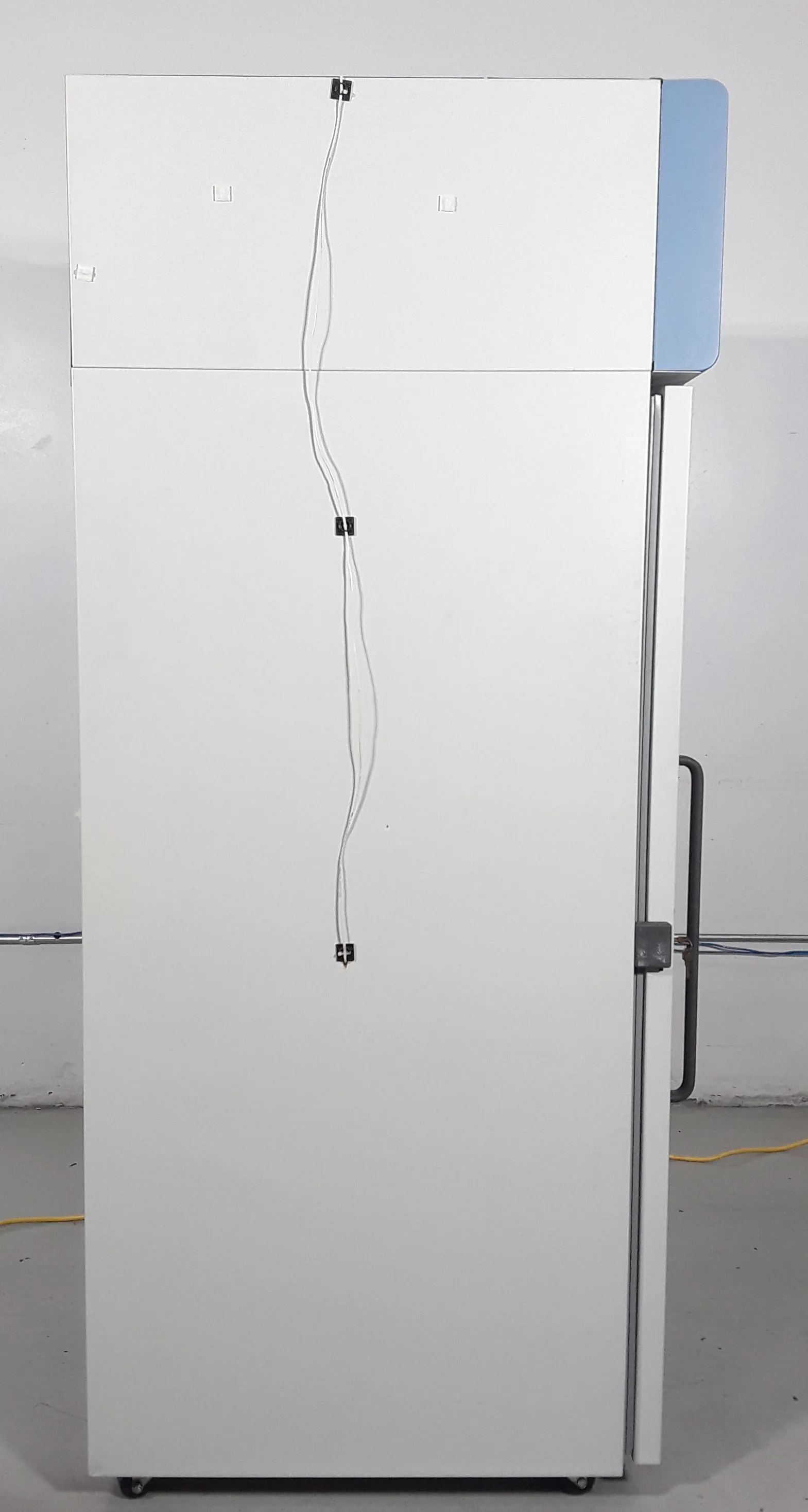 Thermo Scientific Revco Upright Freezer UEN2320A20 - Used Laboratory Equipment