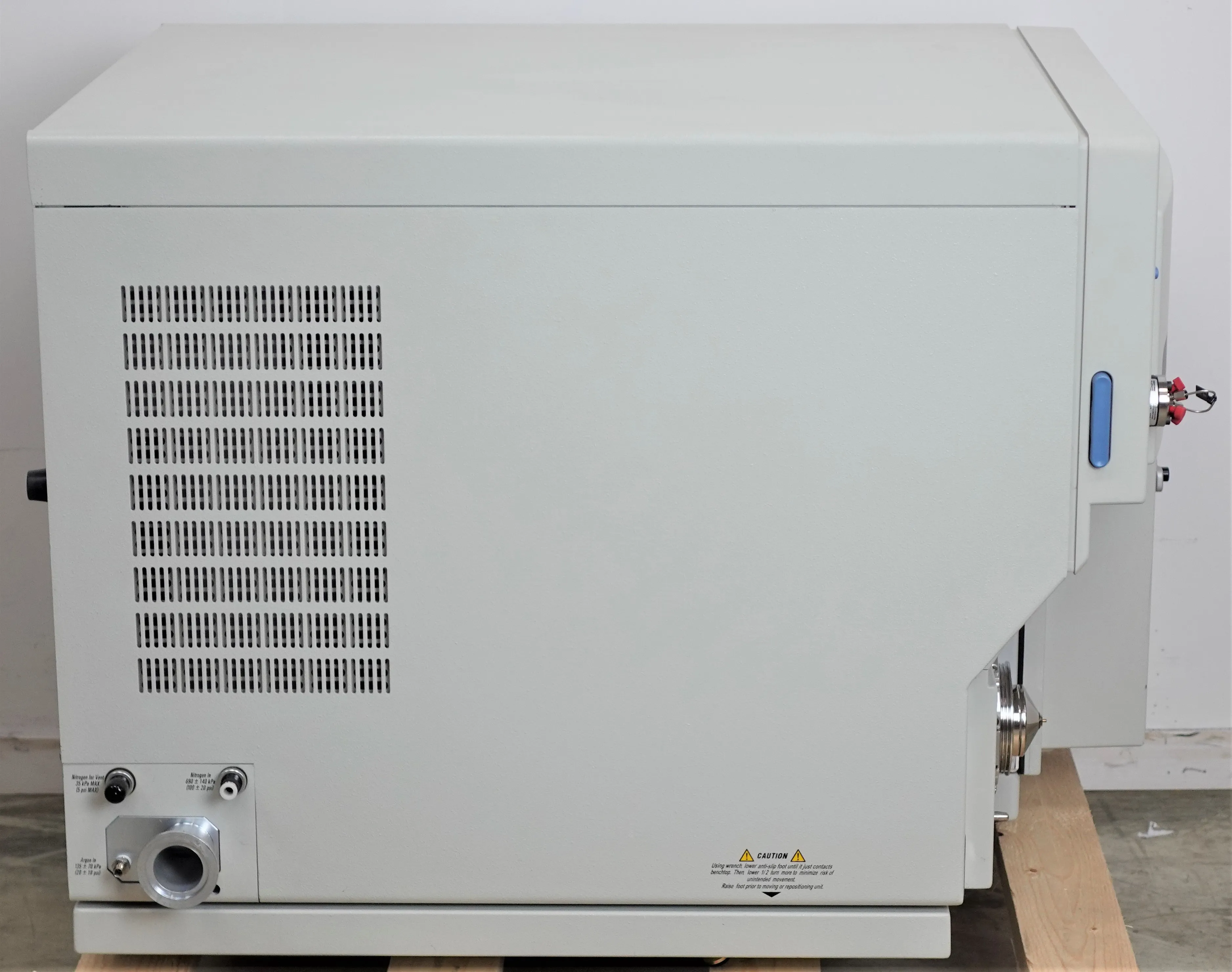 Thermo Fisher Scientific TSQ Vantage Mass Spectrometer System