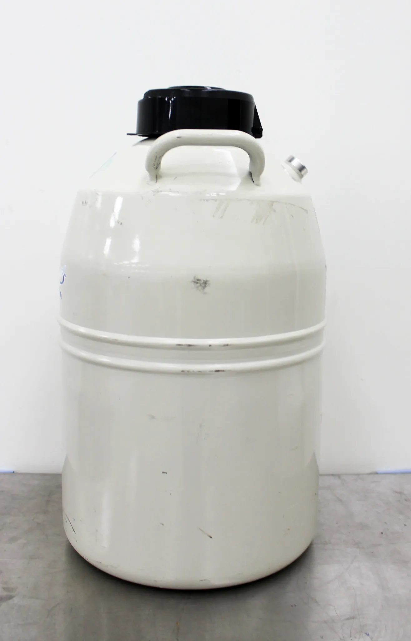 VWR CryoPro Canister Storage Tank CC-2