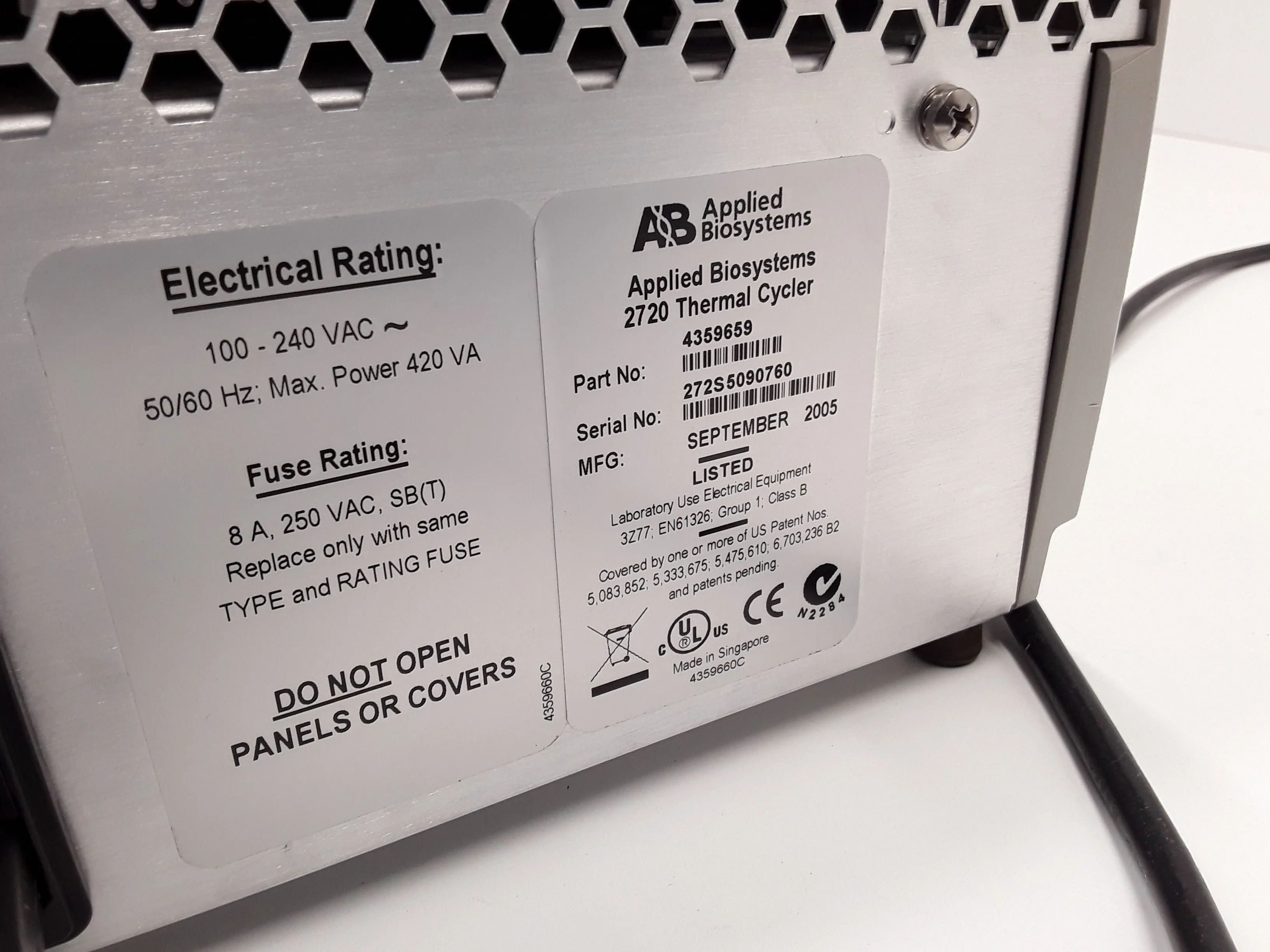 Applied Biosystems 2720 Thermal Cycler PCR Molecular Biology 96-Well 0.2 mL REUZEit Netherlands