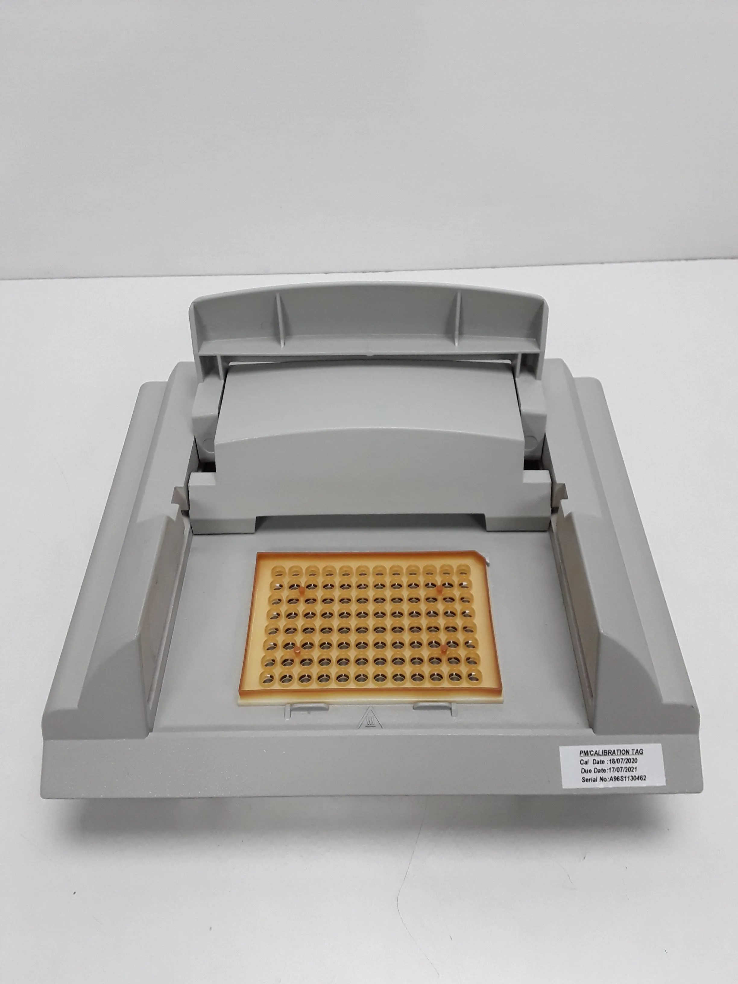 Applied Biosystems GeneAmp PCR System 9700 96 Well Interchangeable Block