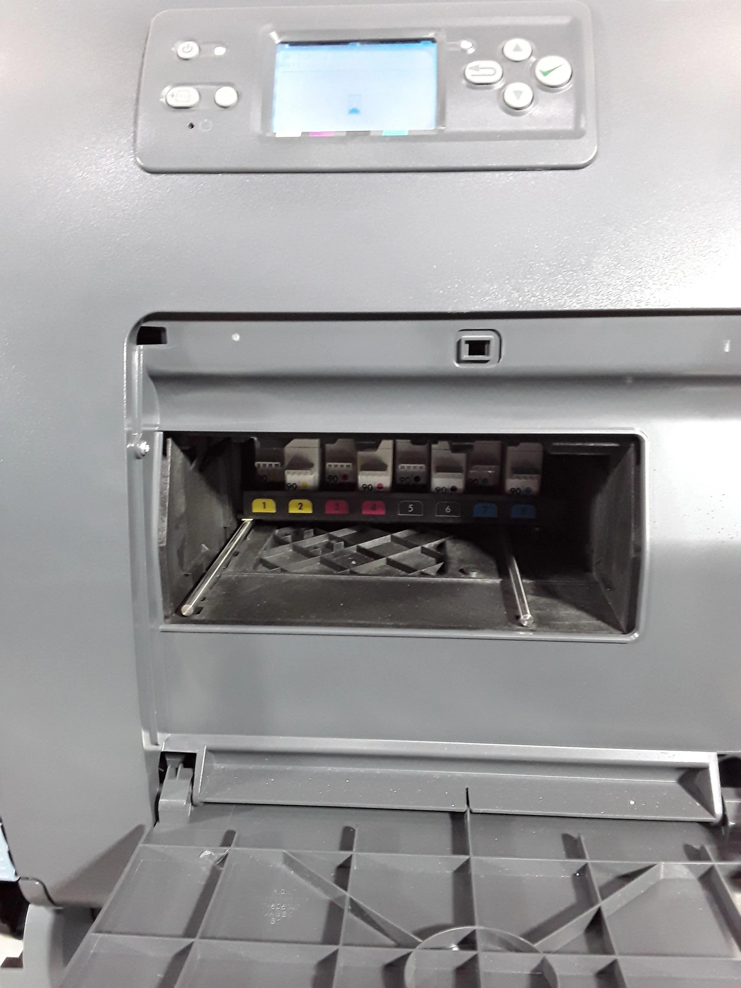 Refurbished Hewlett Packard Q1274A Large-Format Inkjet Printer