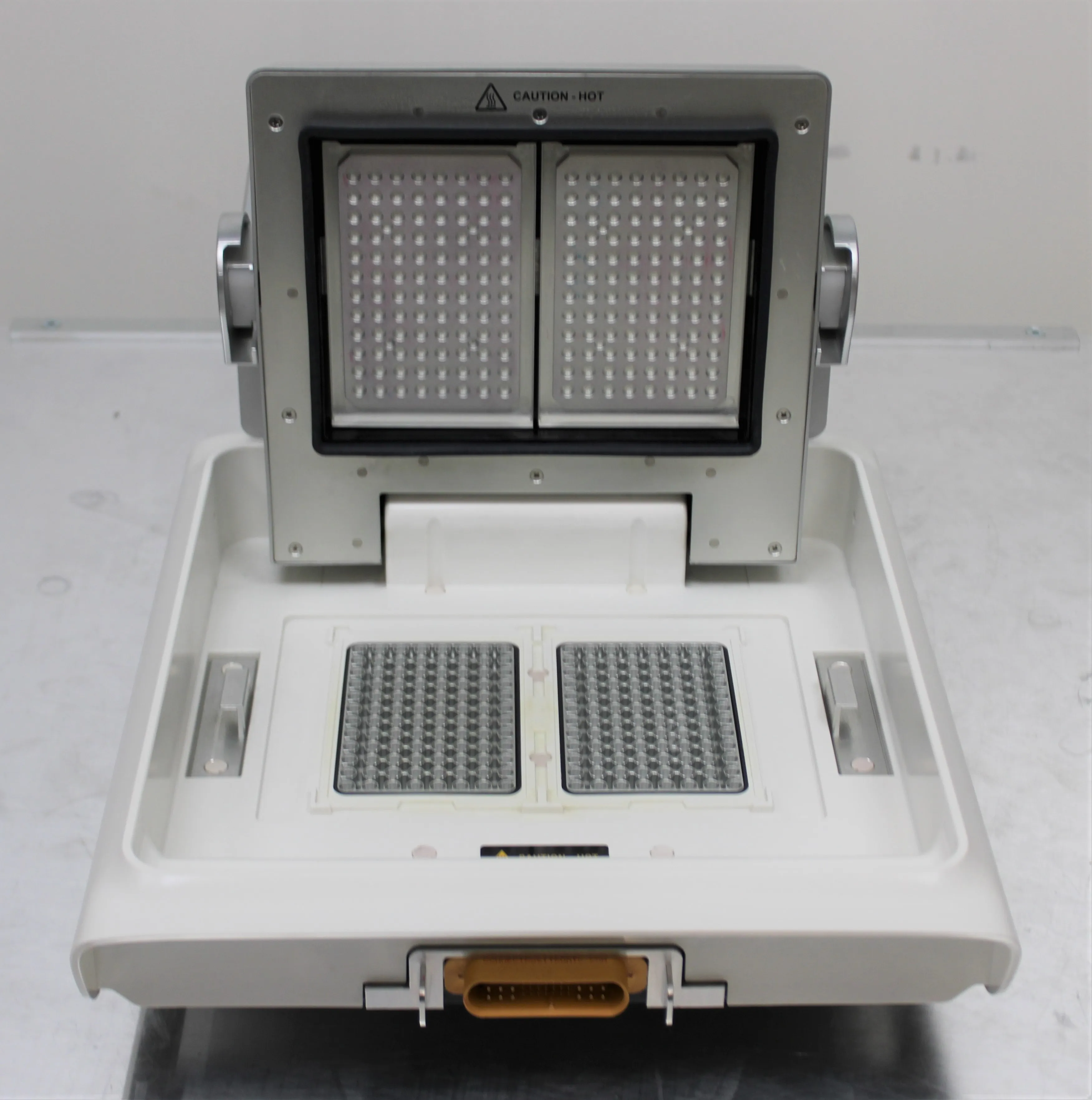 Applied Biosystems ProFlex Dual 96-Well Sample Block PCR System Accessory