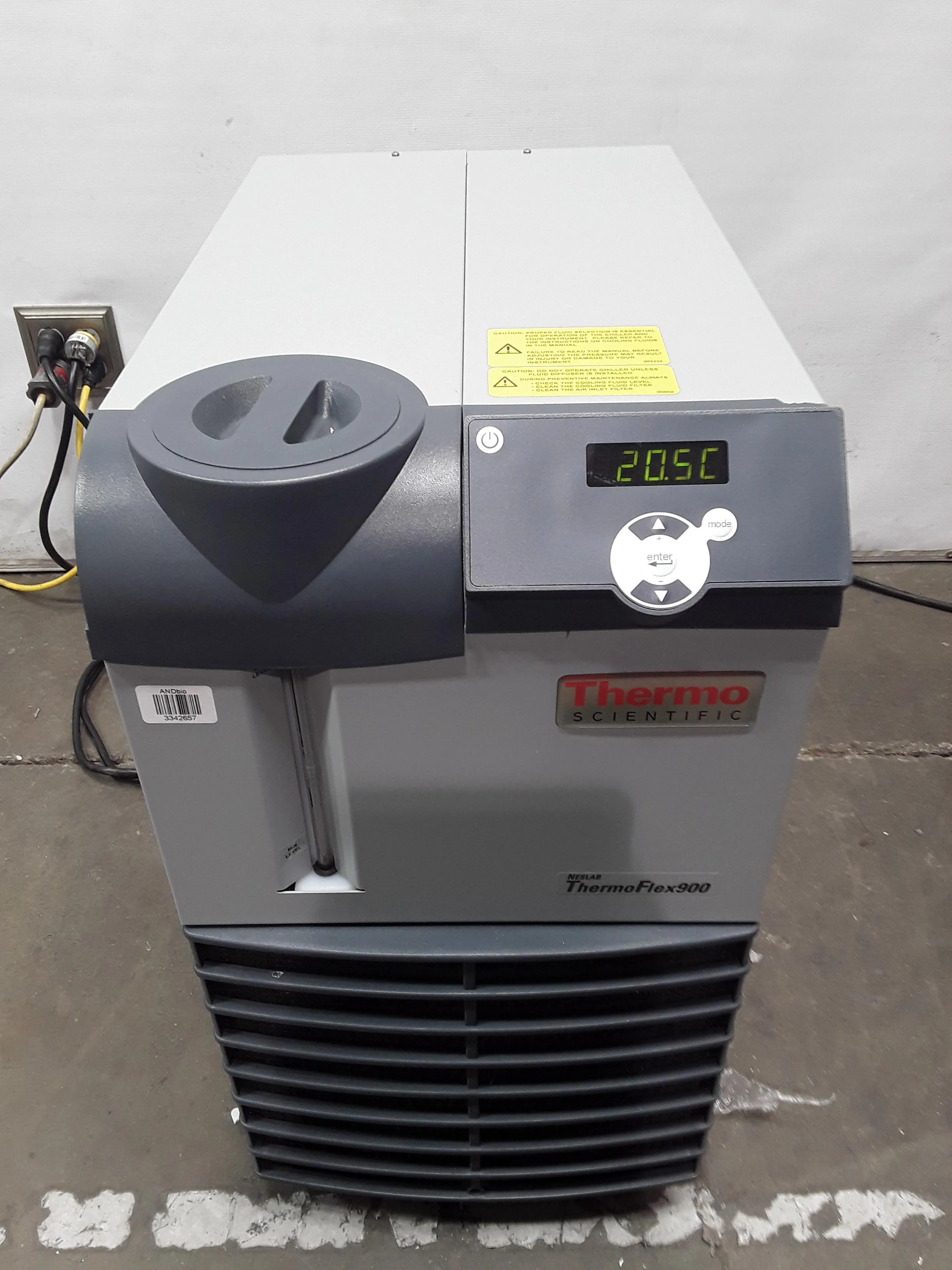 Thermo Fisher Scientific Neslab ThermoFlex 900 Recirculating Digital Chiller