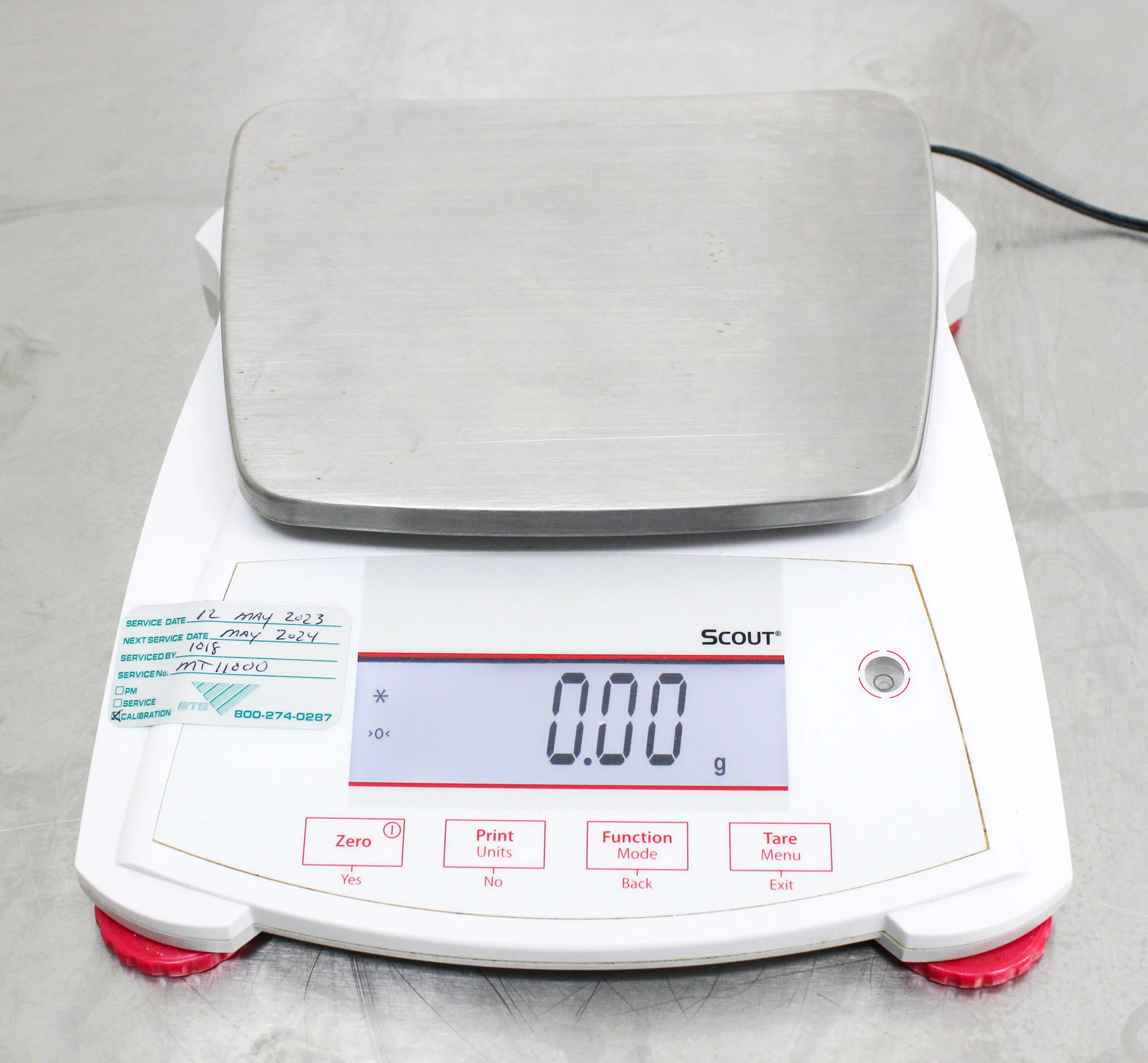 Ohaus Scout SPX2202 Portable Precision Balance