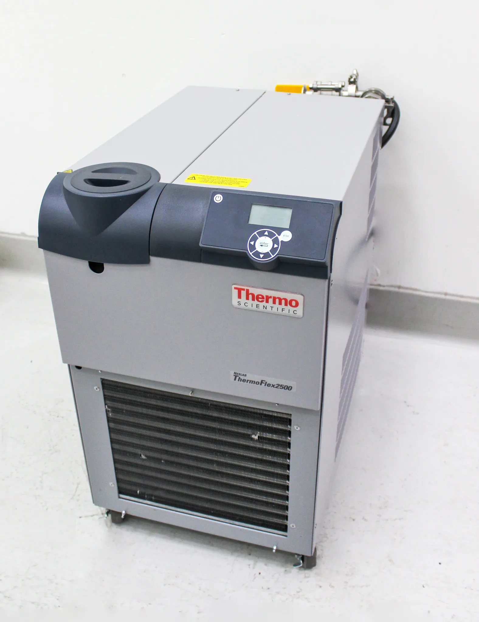 ThermoFlex 2500 Recirculating Chiller - Thermo Scientific - Used