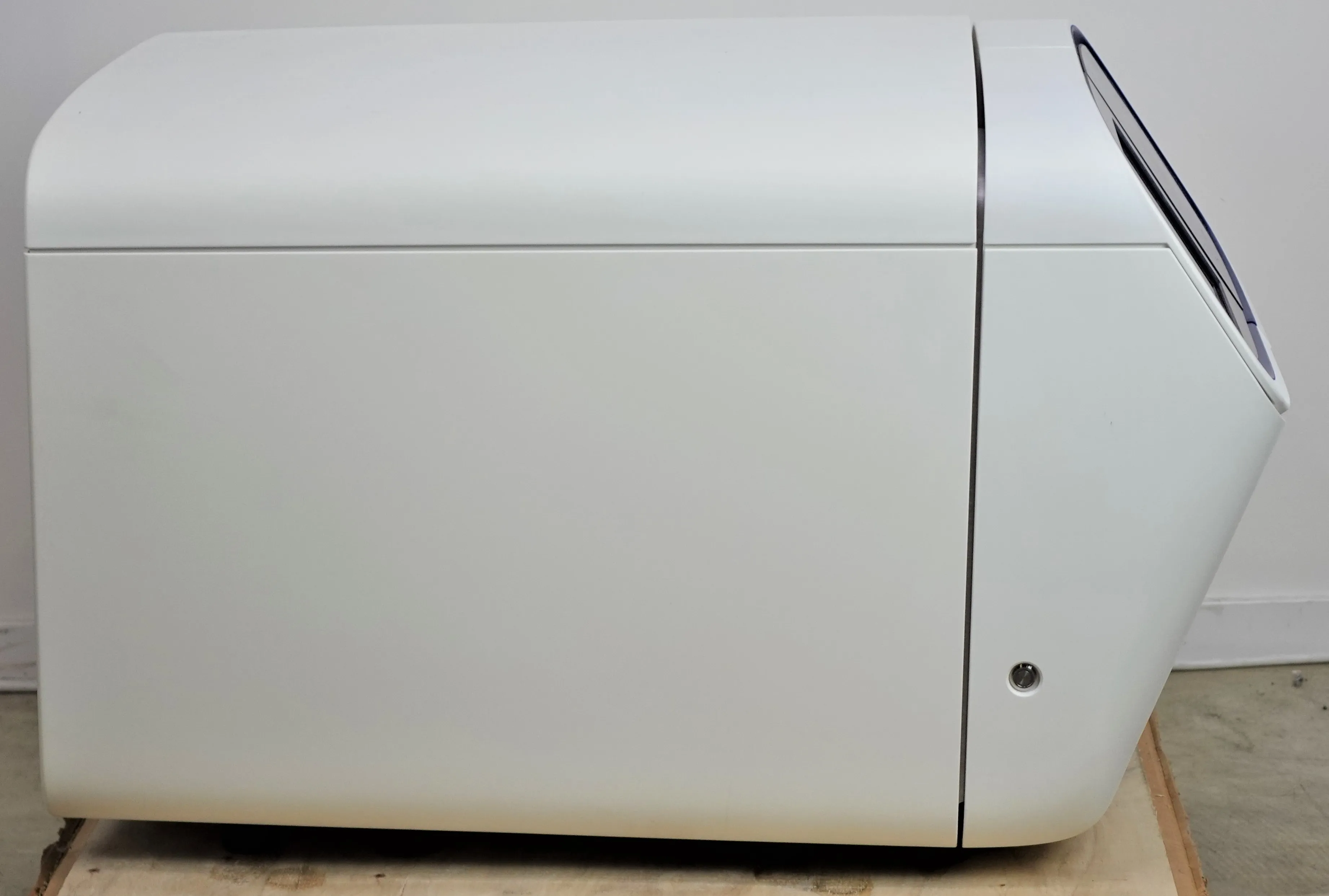 Applied Biosystems Ion Torrent S5 DNA Sequencer