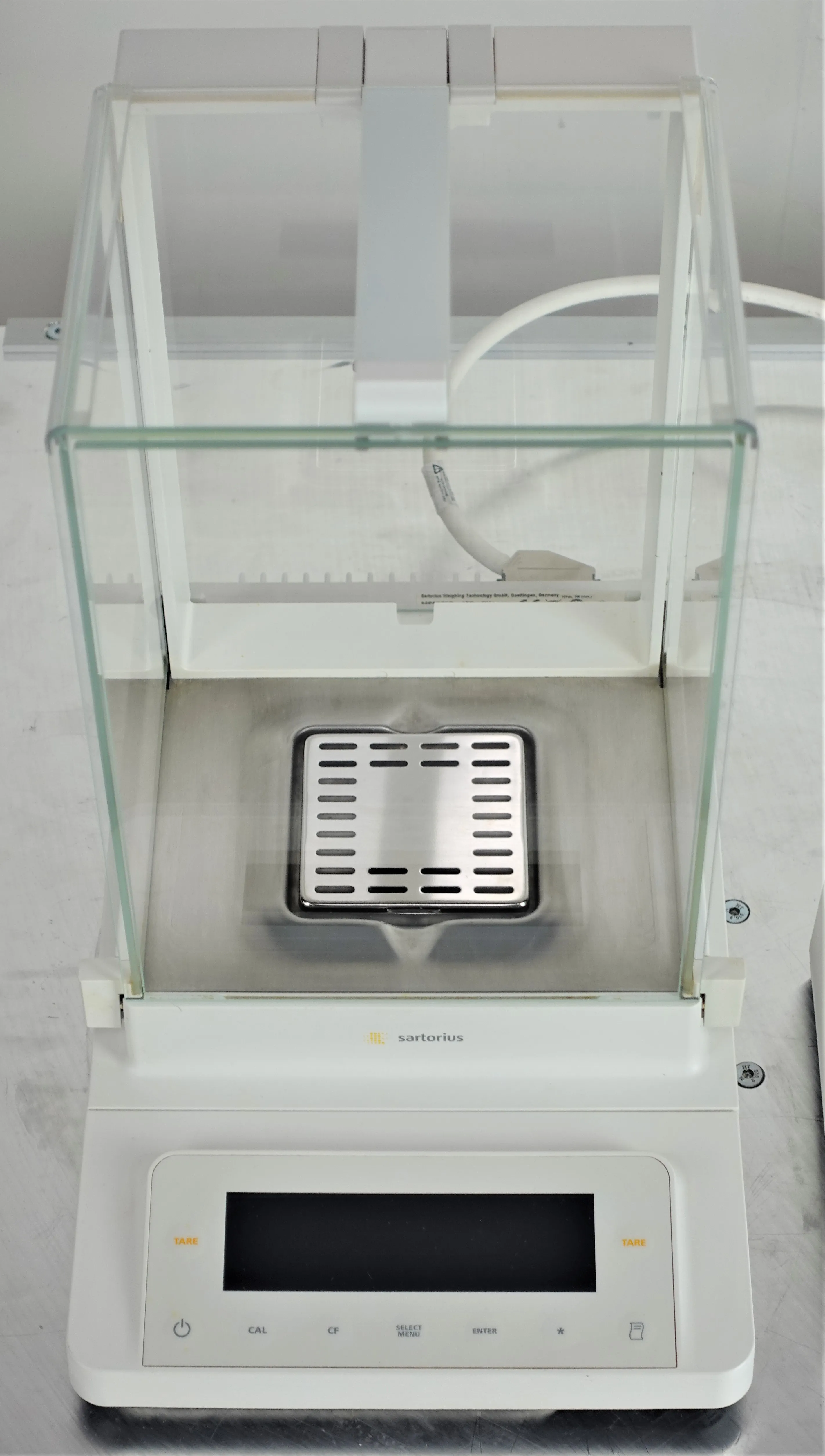 Sartorius Cubis Semi-Micro Balance MSE225S