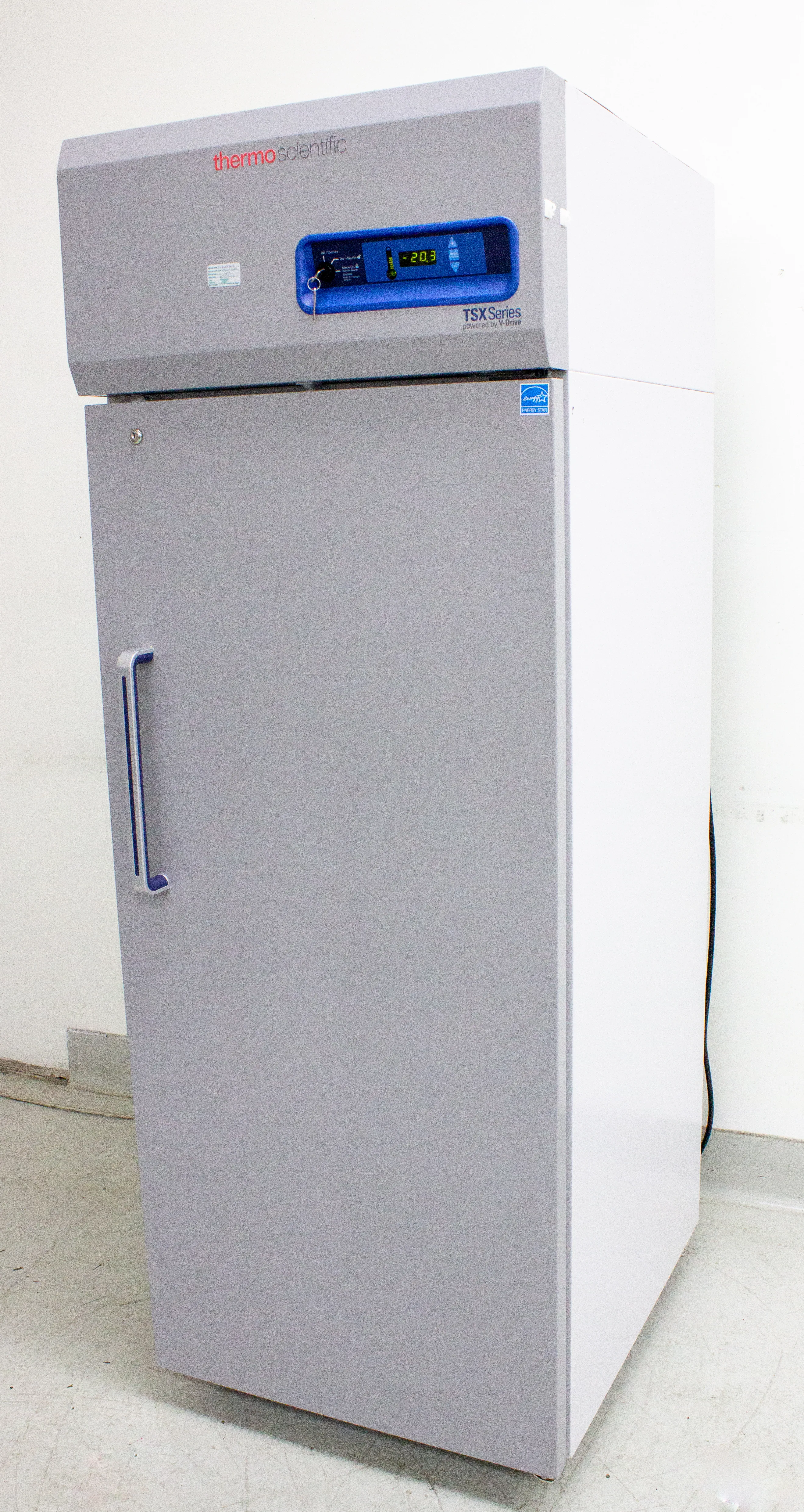 Thermo Scientific TSX2320FA High Performance -20C Manual Defrost Lab Freezer