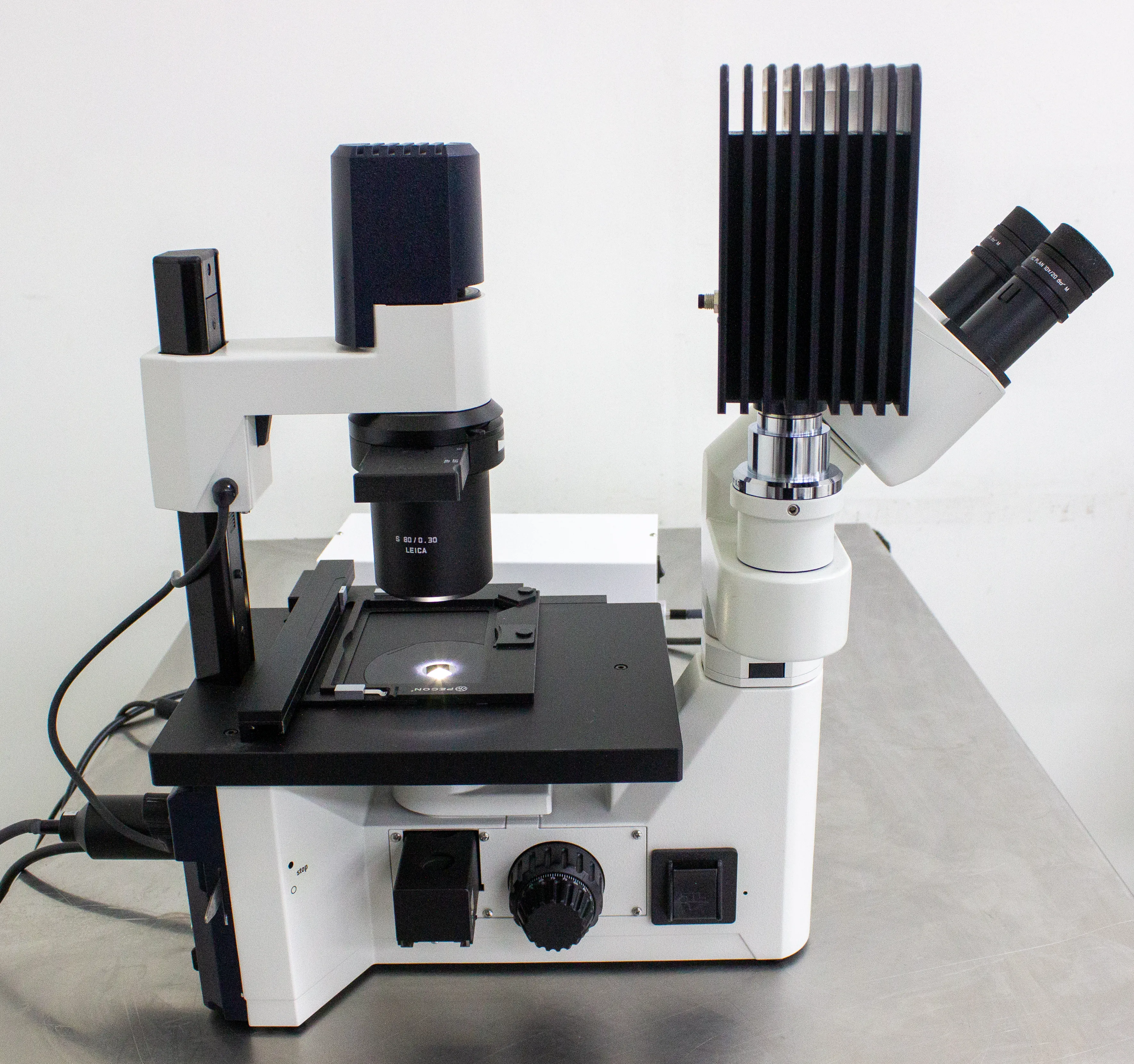 Leica DMIL LED Fluo Inverted Fluorescence Microscope w/ DFC7000 GT Camera