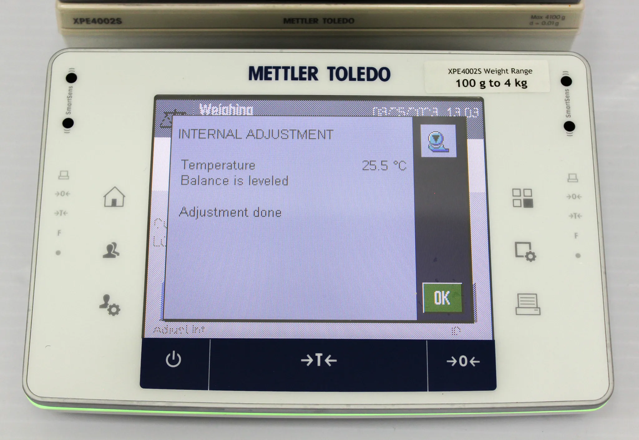 Mettler Toledo XPE4002S Precision Balance 4.1kg Capacity used lab equipment