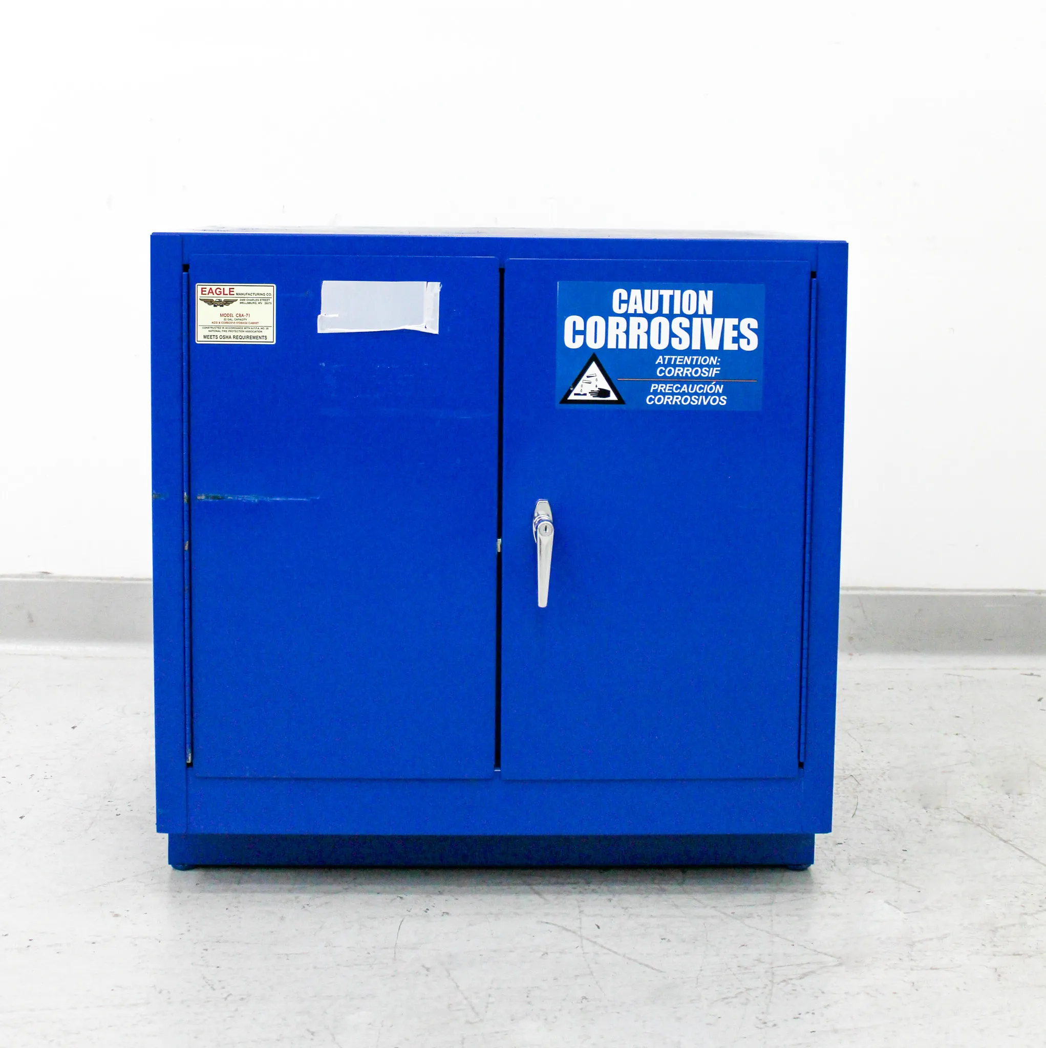 Eagle Manufacturing Acid & Corrosives 22 Gallon Storage Cabinet CRA-71