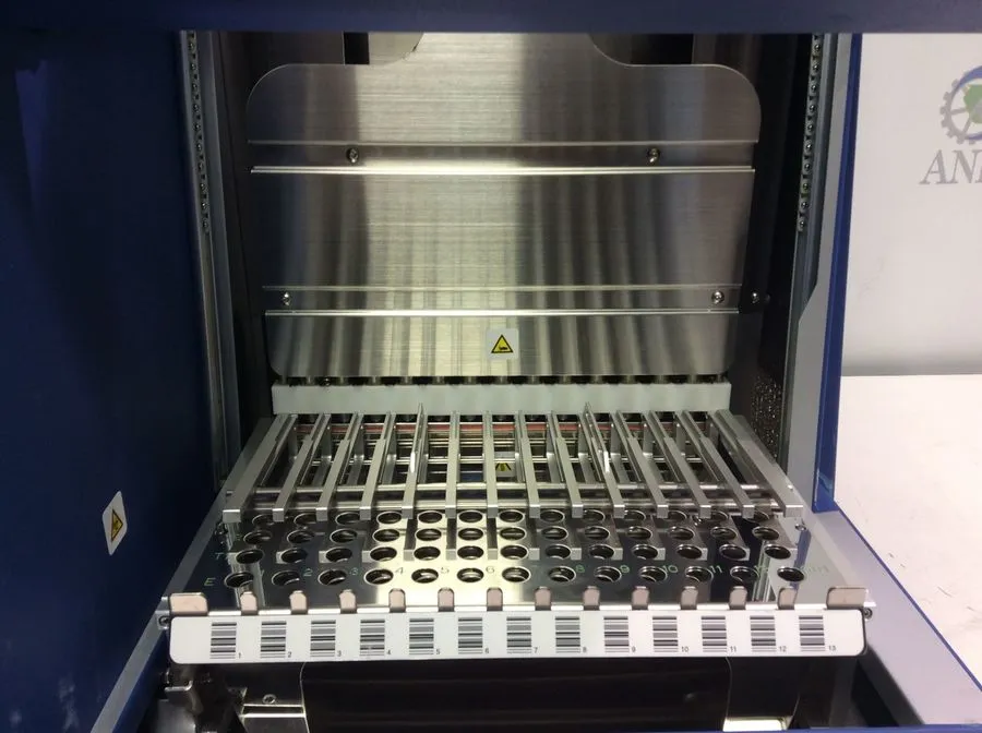 Applied Biosystems AutoMate Express DNA Extraction System