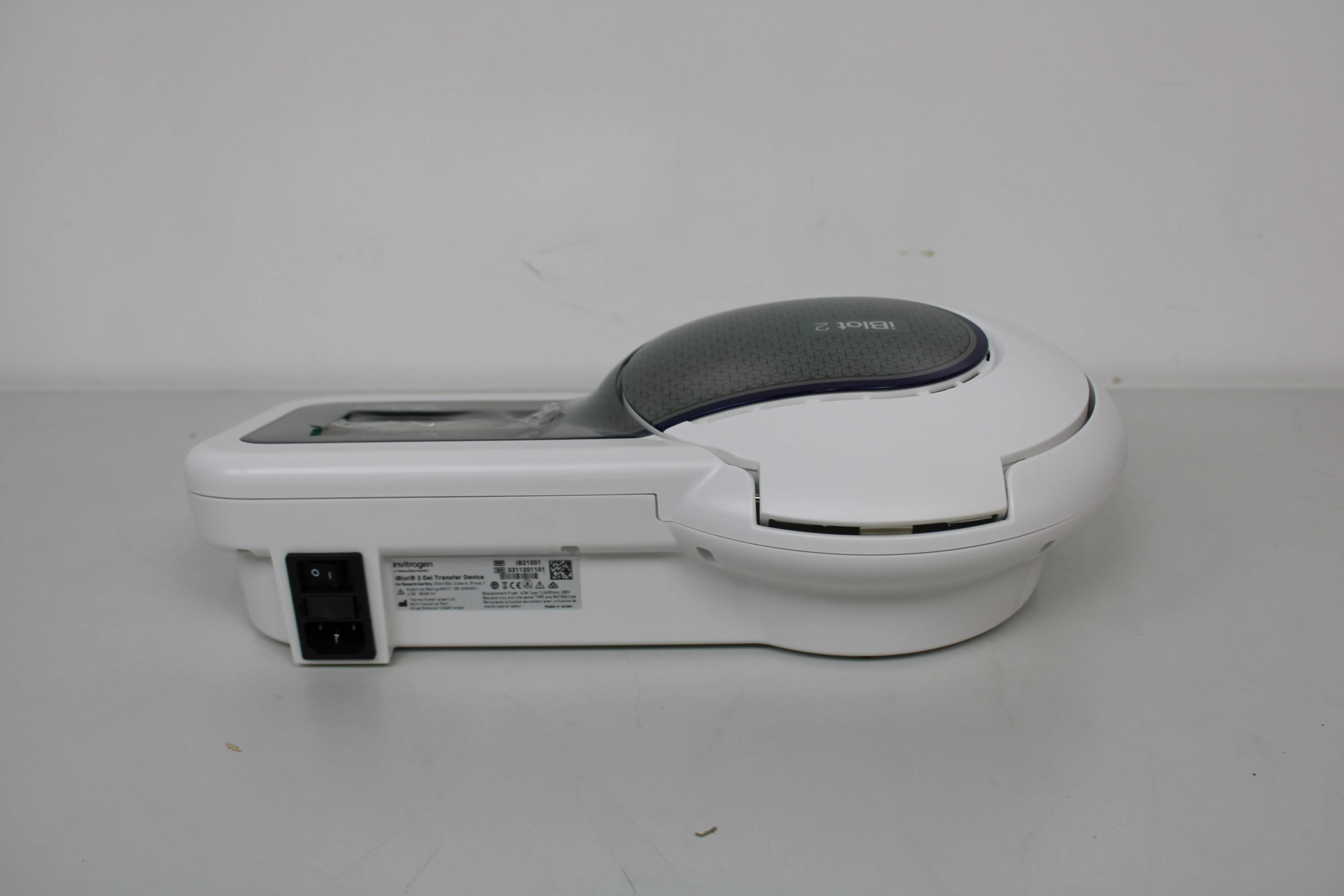 Invitrogen iBlot 2 Gel Transfer Device 240V Class 4 - As-Is Seller refurbished 0311201101