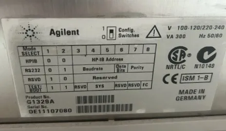 Agilent 1100 Series HPLC System with ColCom, Degasser, and Autosampler