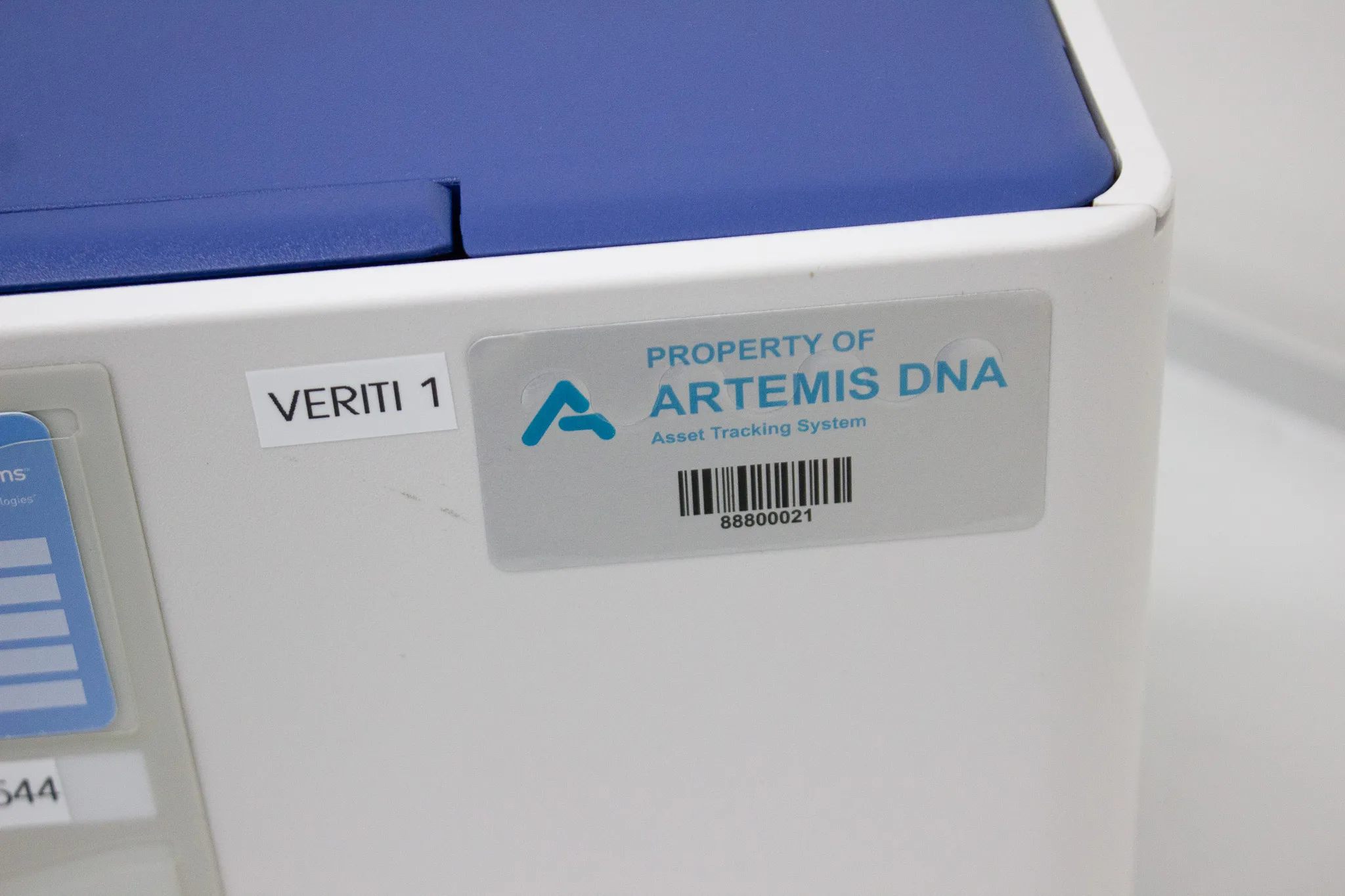 Applied Biosystems Veriti 96-Well Fast Thermal Cycler