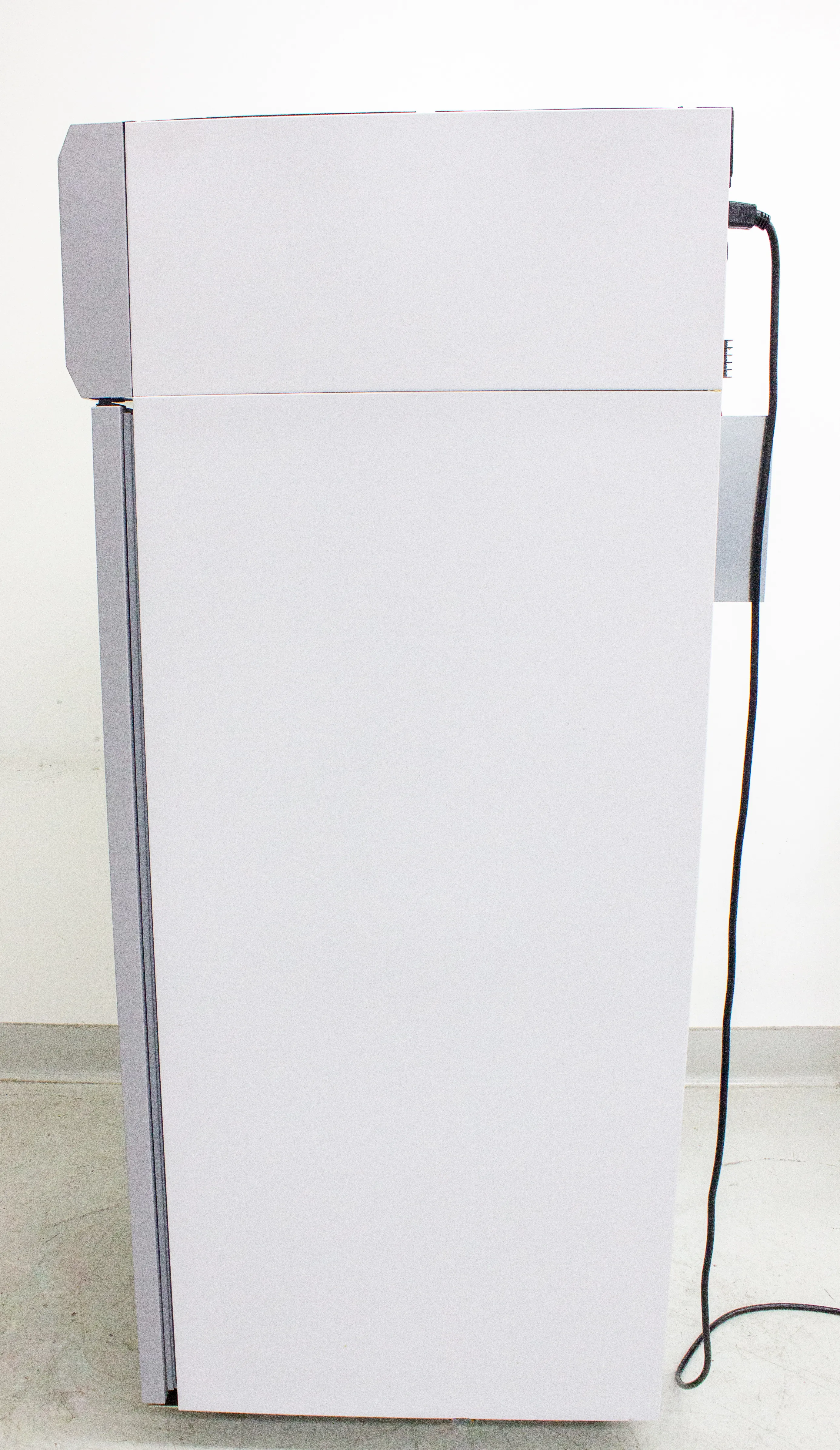 Thermo Fisher TSX3020FA High-Performance -20C Manual Defrost Freezer