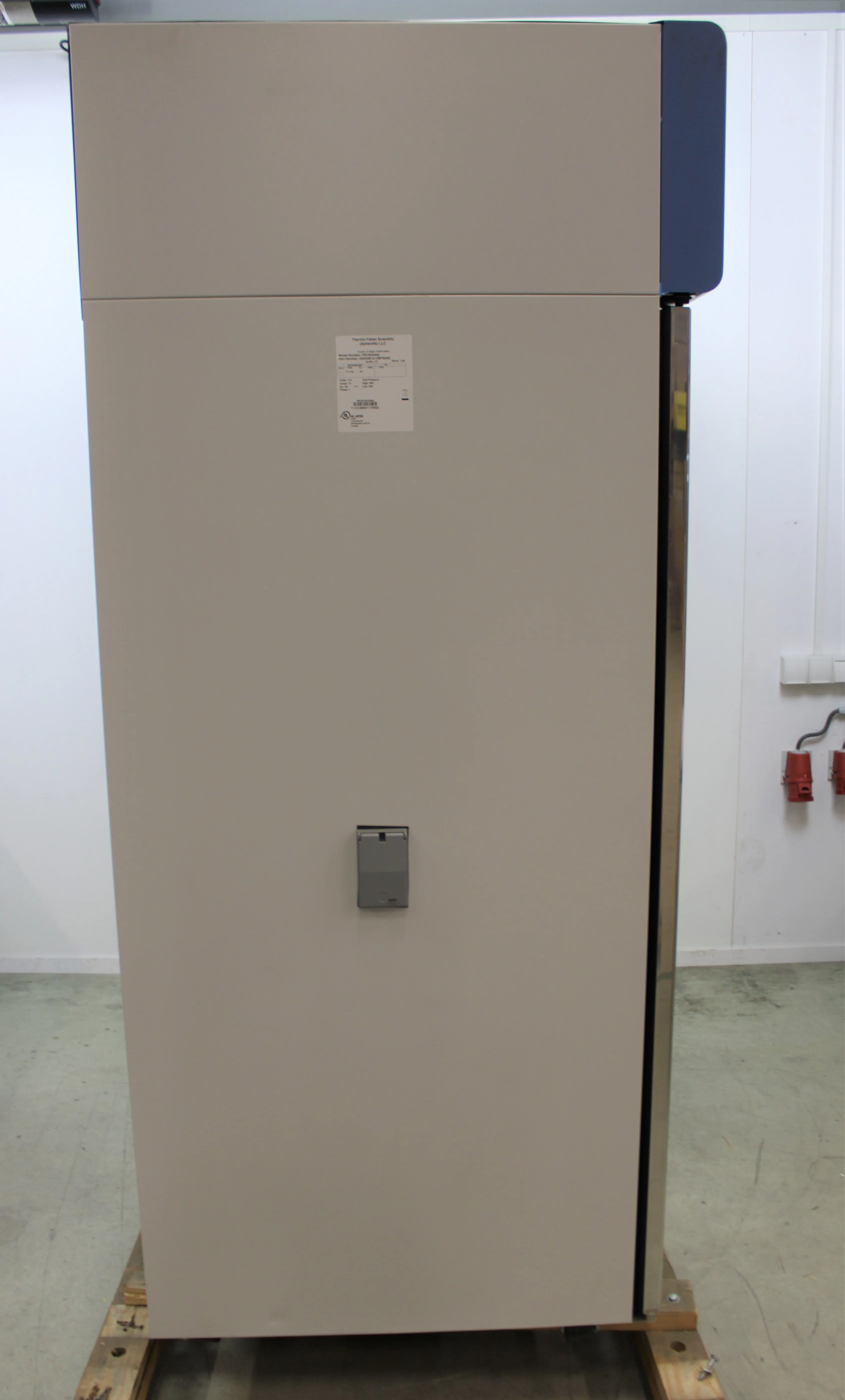 Thermo Fisher Scientific Refrigerator FRCR5004A