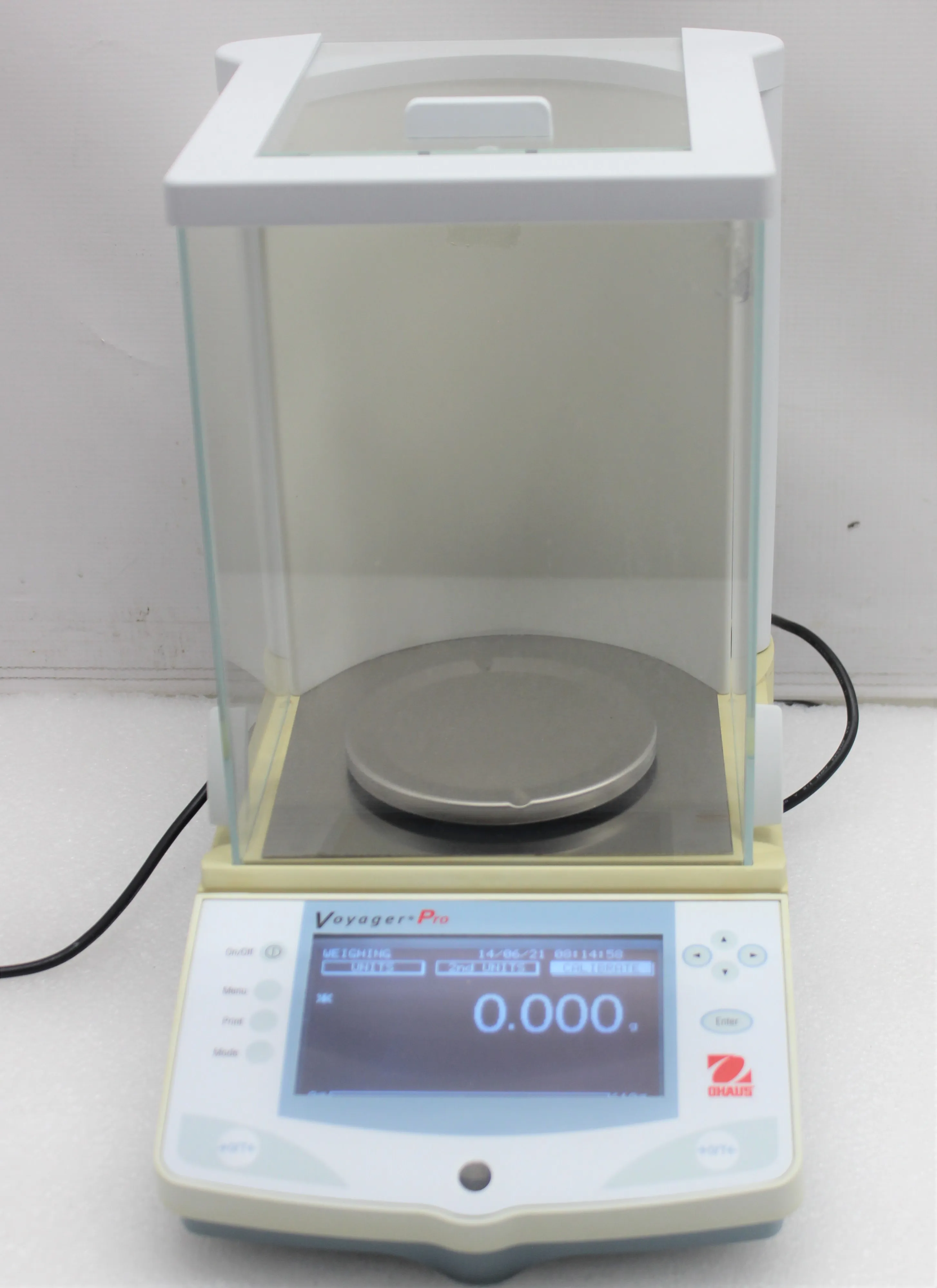 Ohaus Voyager Pro Analytical Balance VP613CN