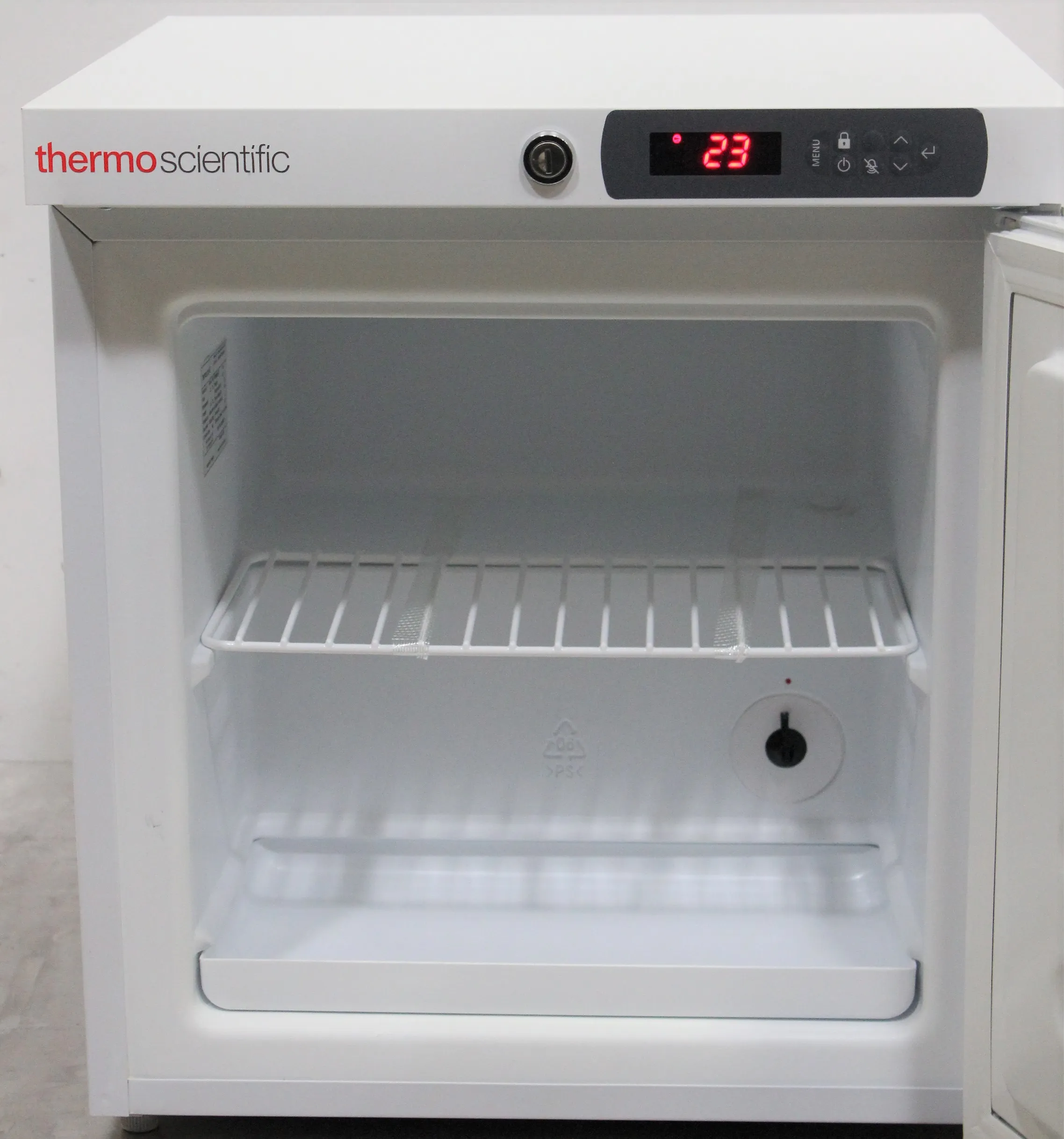 Thermo Fisher Scientific GPF Series -20C Countertop Manual Defrost Freezer MF02PA-SAEE-TS