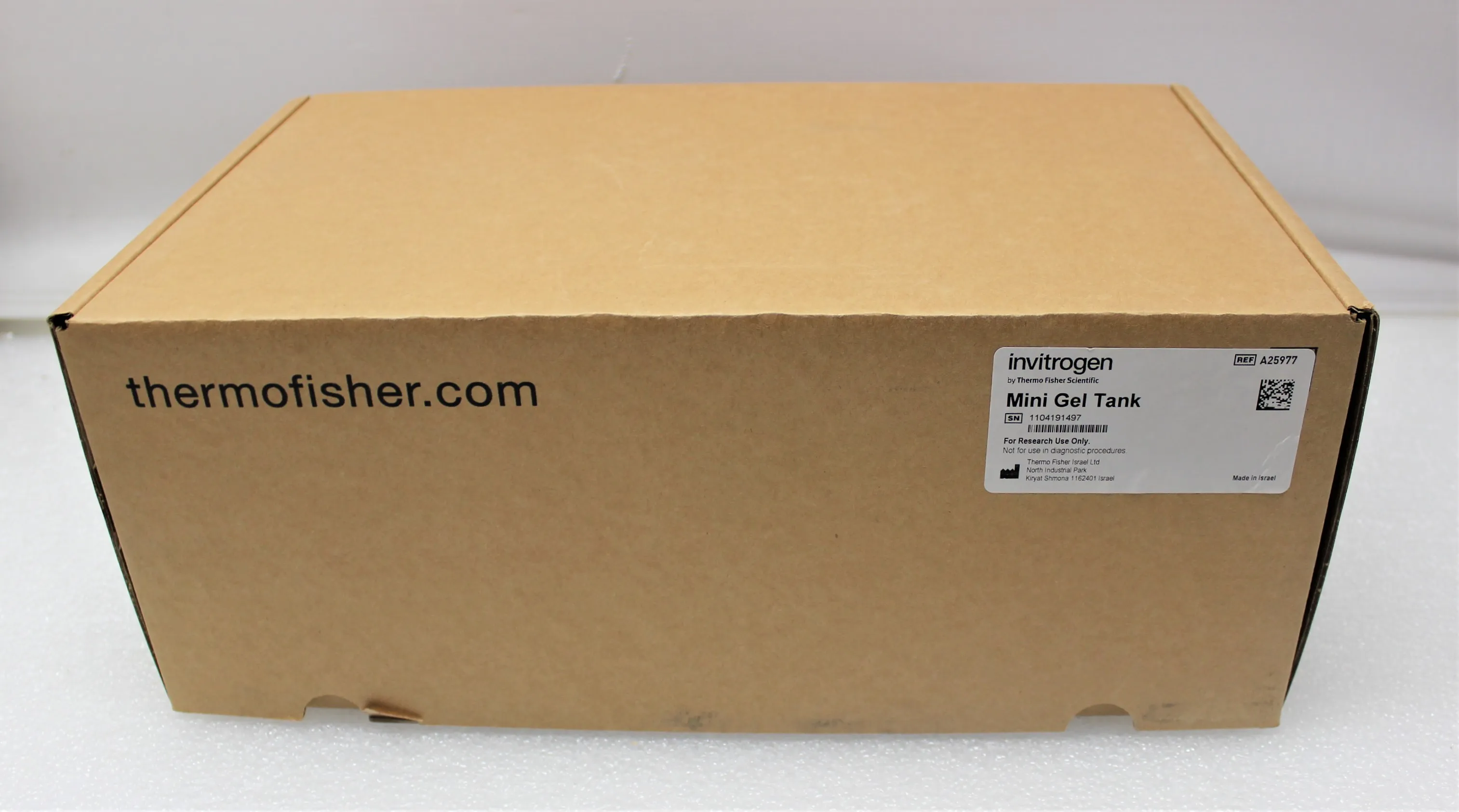 Used Invitrogen A25977 Mini Gel Tank Power Supply with 30-Day Warranty