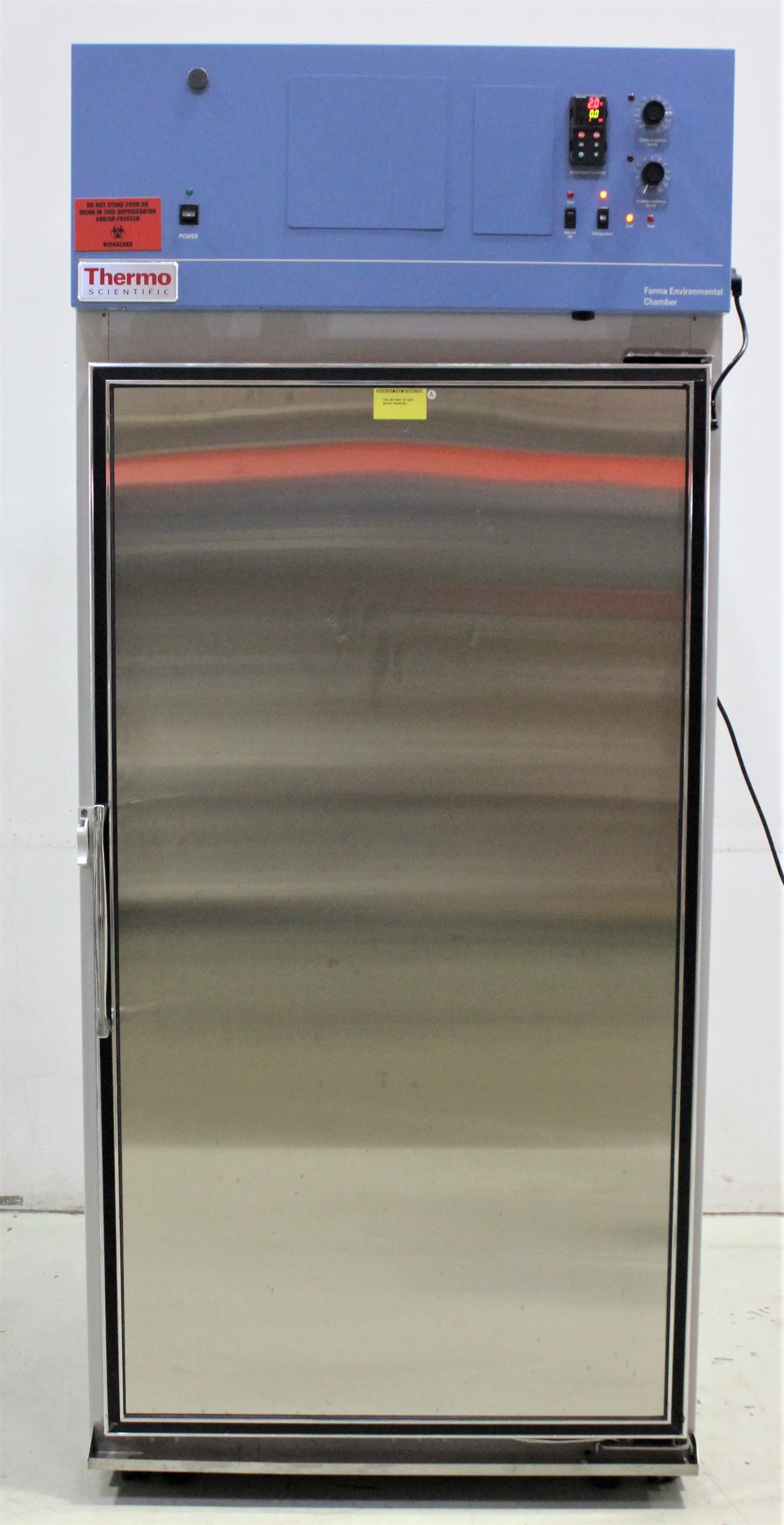 Thermo Scientific Forma 3920 Environmental / Stability Chamber