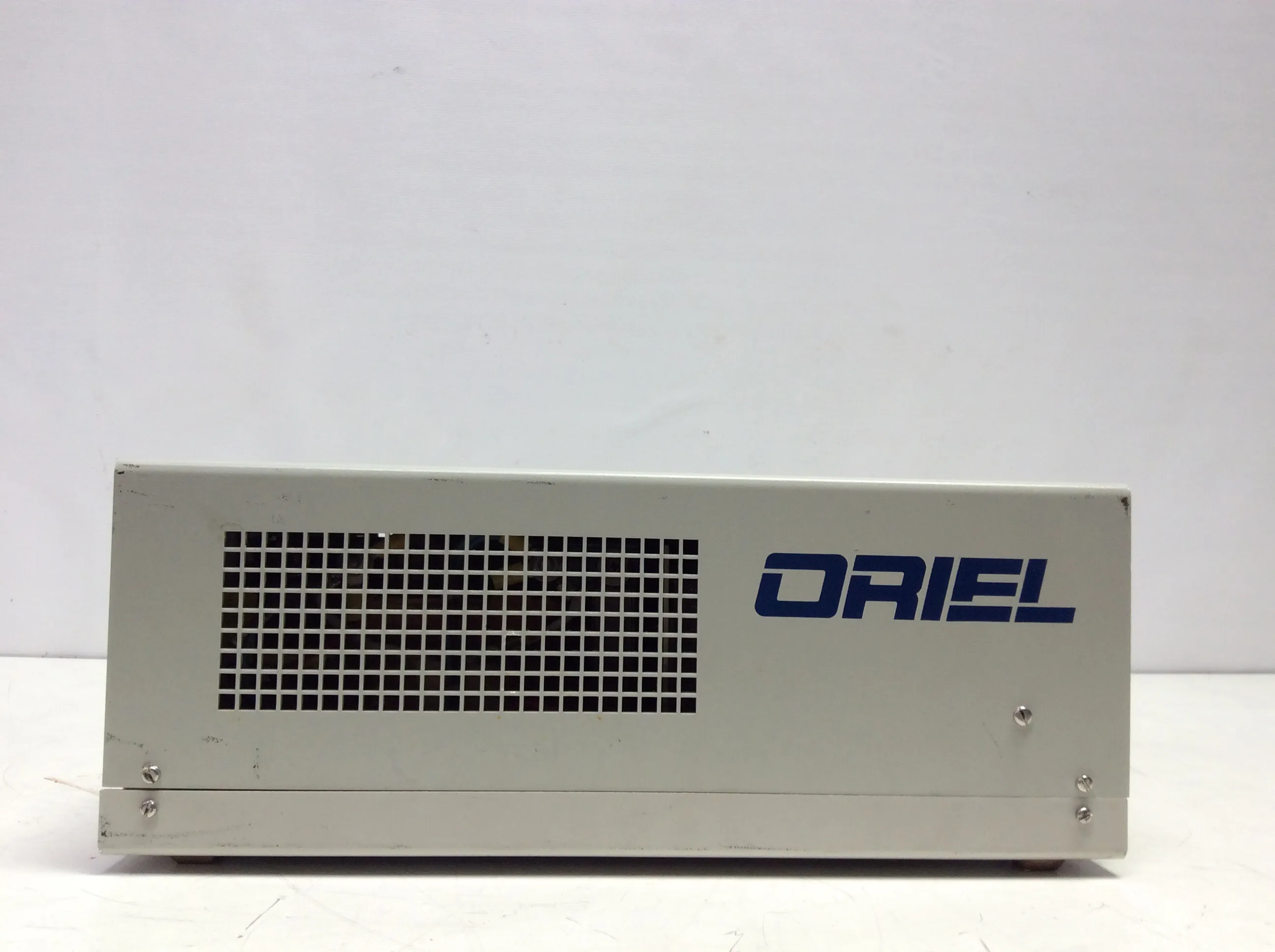 Oriel 68820 Universal Power Supply - For Parts Only