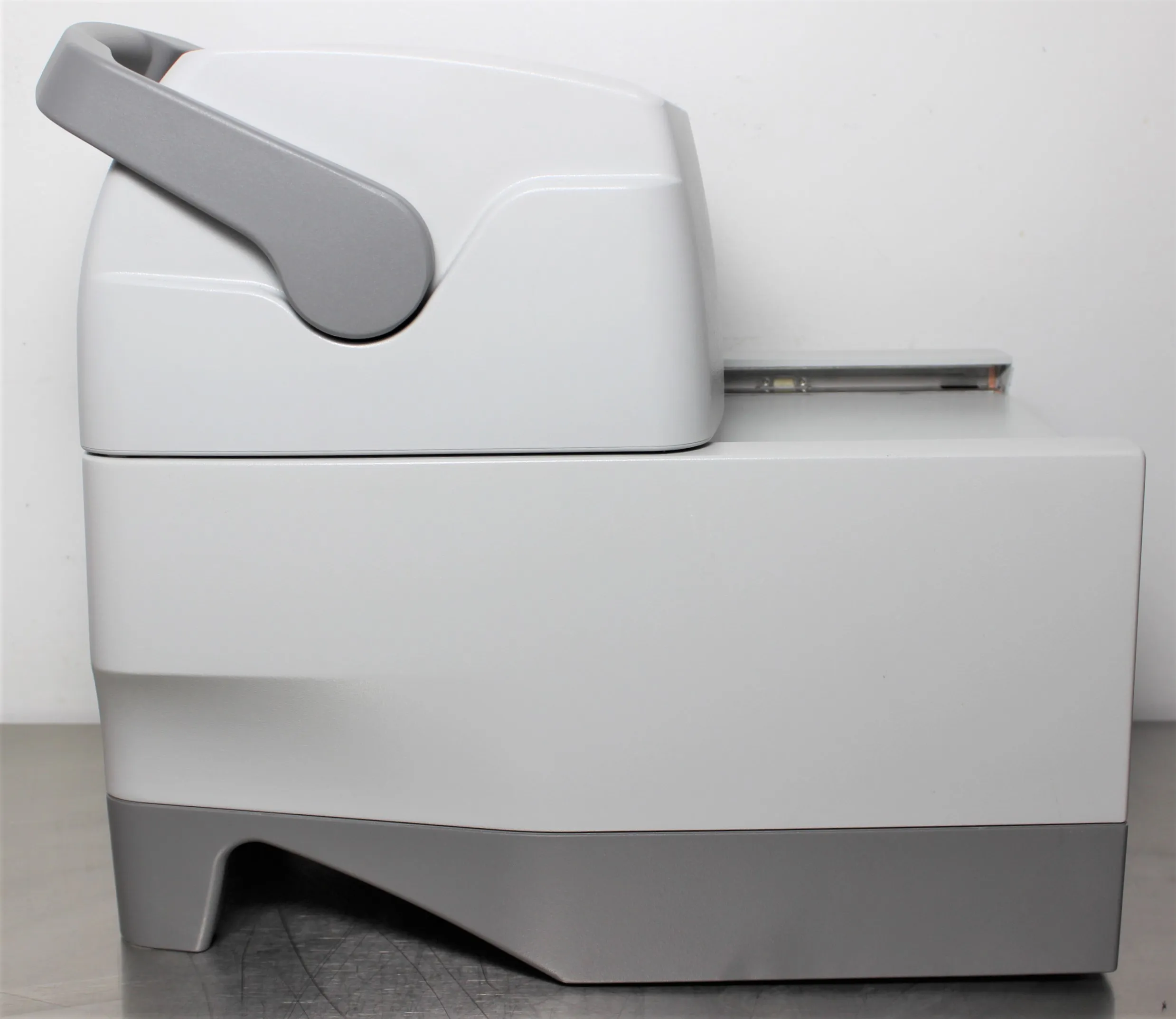 Eppendorf Pro S 6325 Vapor protect PCR System